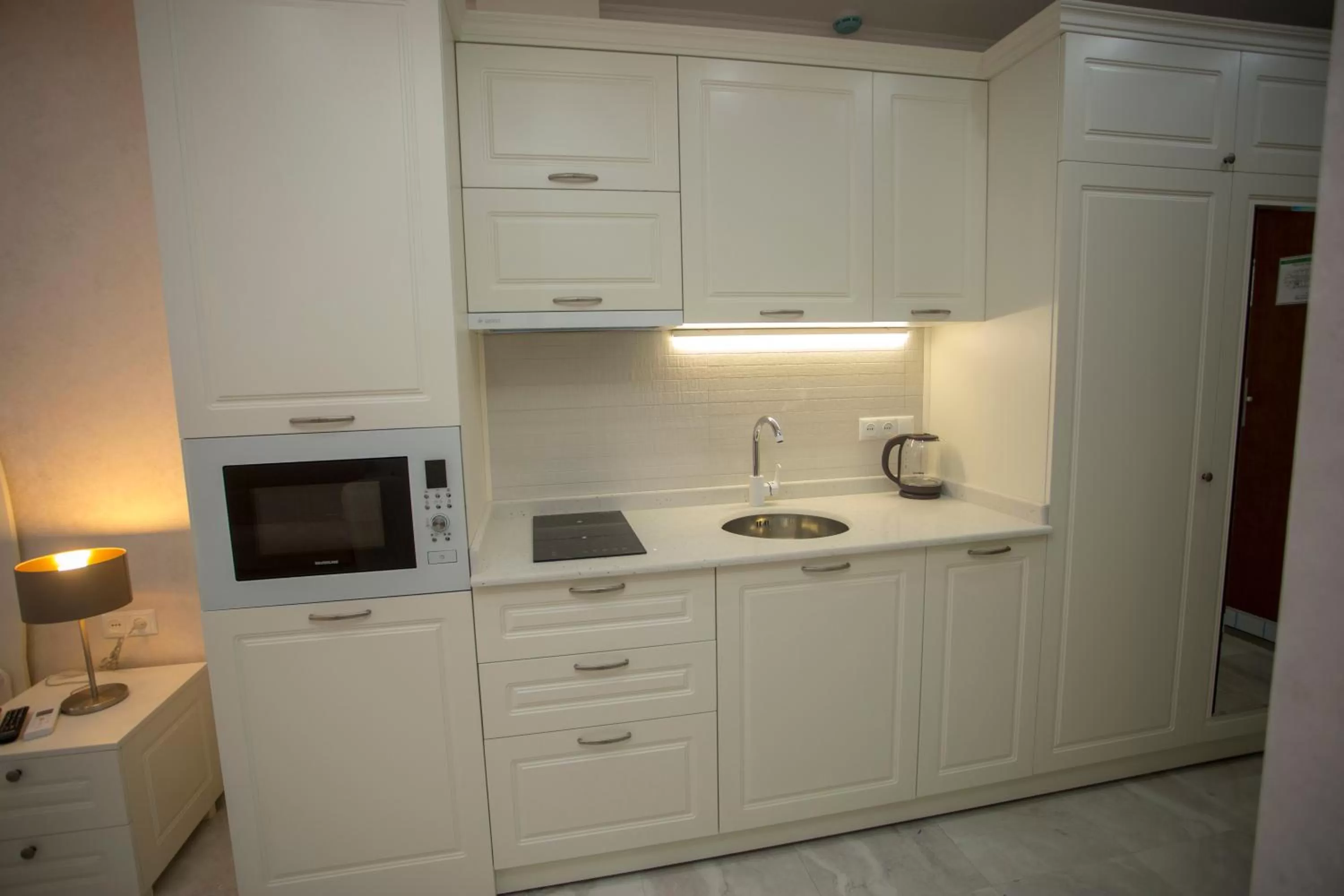 Kitchen or kitchenette in Blue Star Batumi