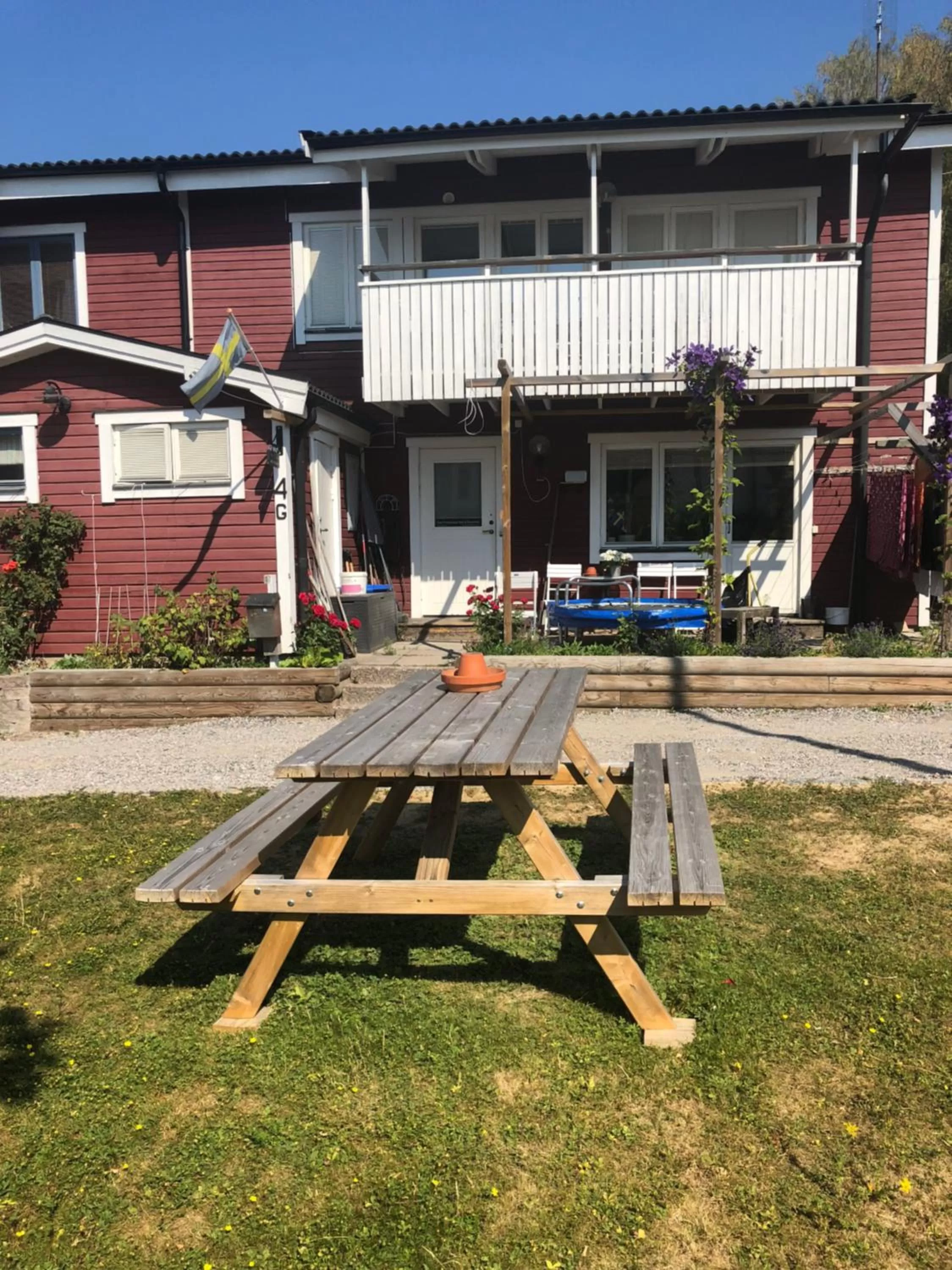Facade/entrance, Property Building in Sven Fredriksson Bed & Breakfast