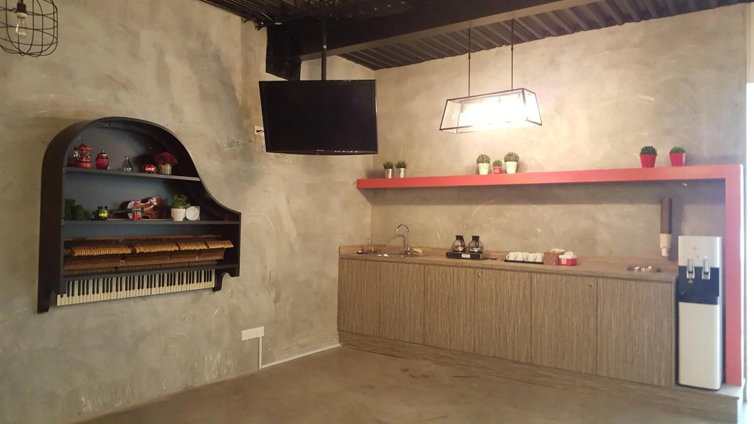 Communal kitchen in Hotel Mezzo