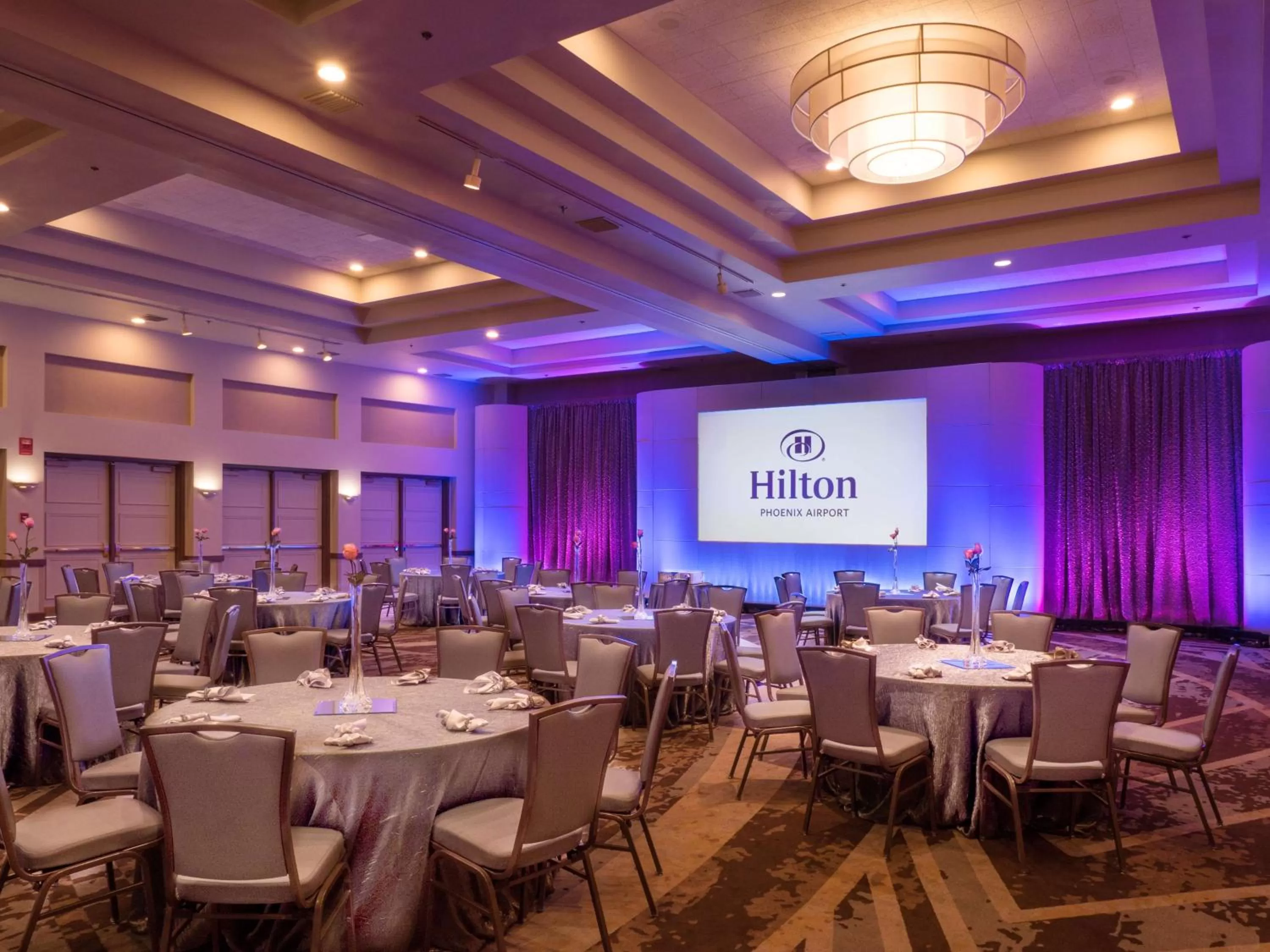 Meeting/conference room in Hilton Phoenix Airport