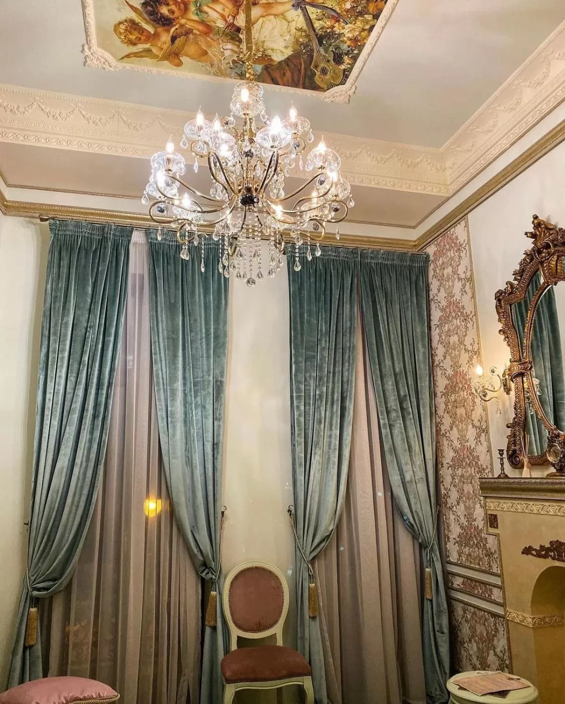 Belle Epoque Boutique (Adult Only)