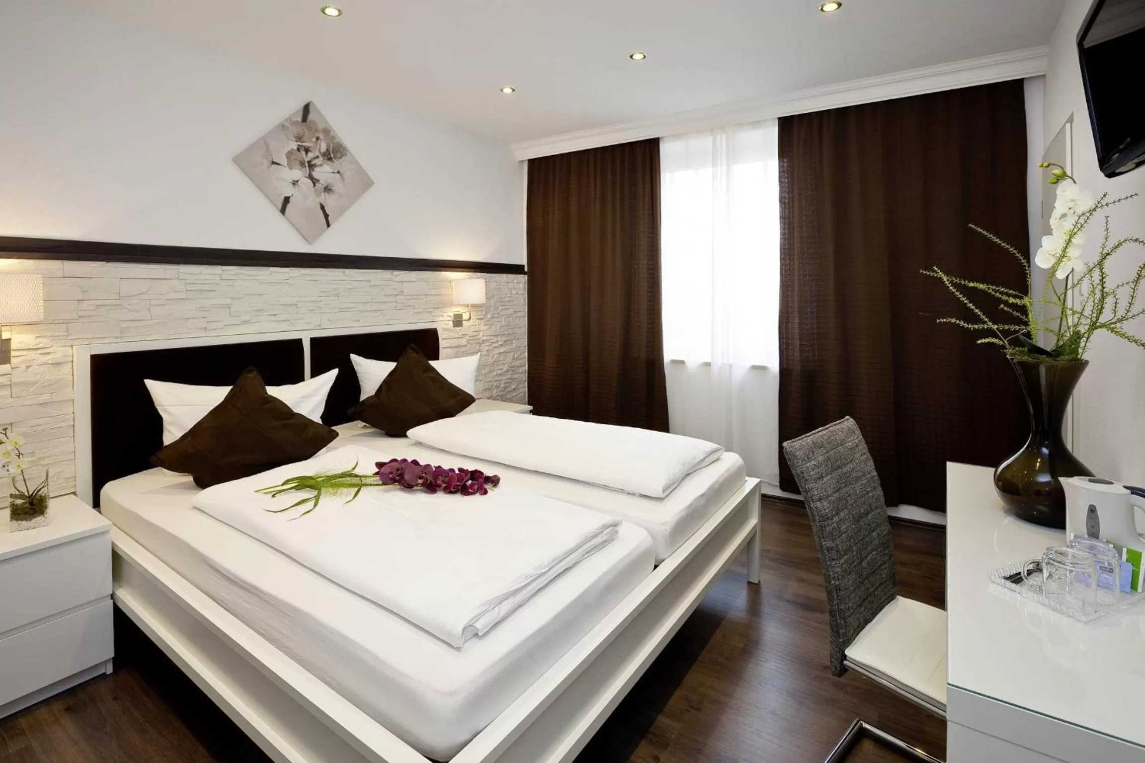 Bed in City Apart Hotel Füssen