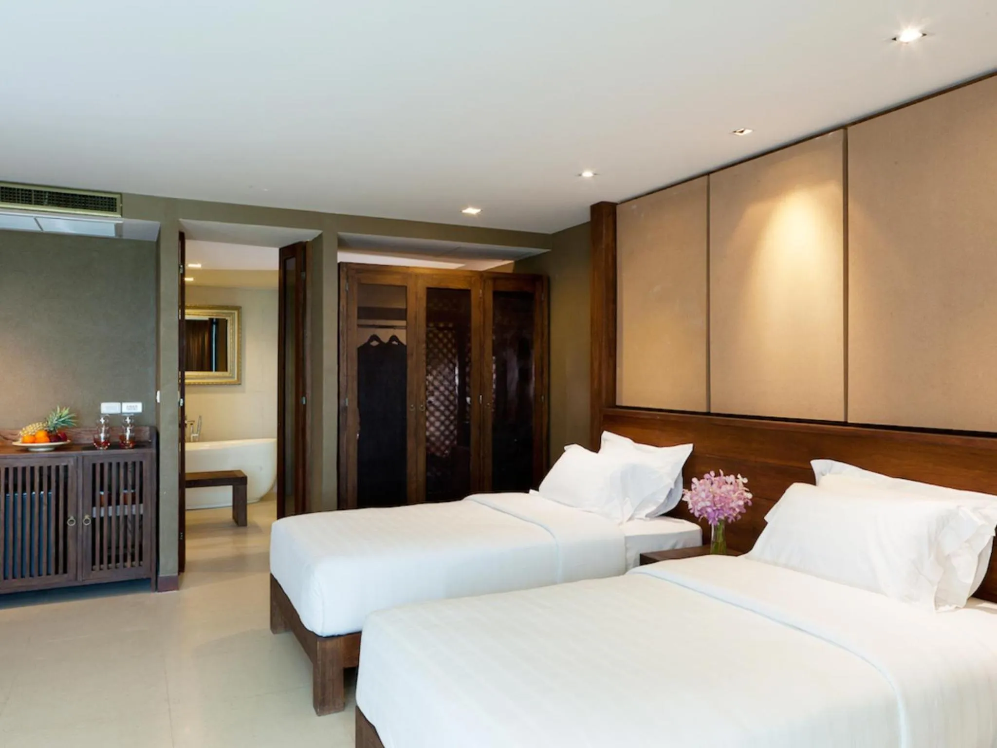 Decorative detail, Bed in SUNSURI PHUKET, Nai Harn Beach