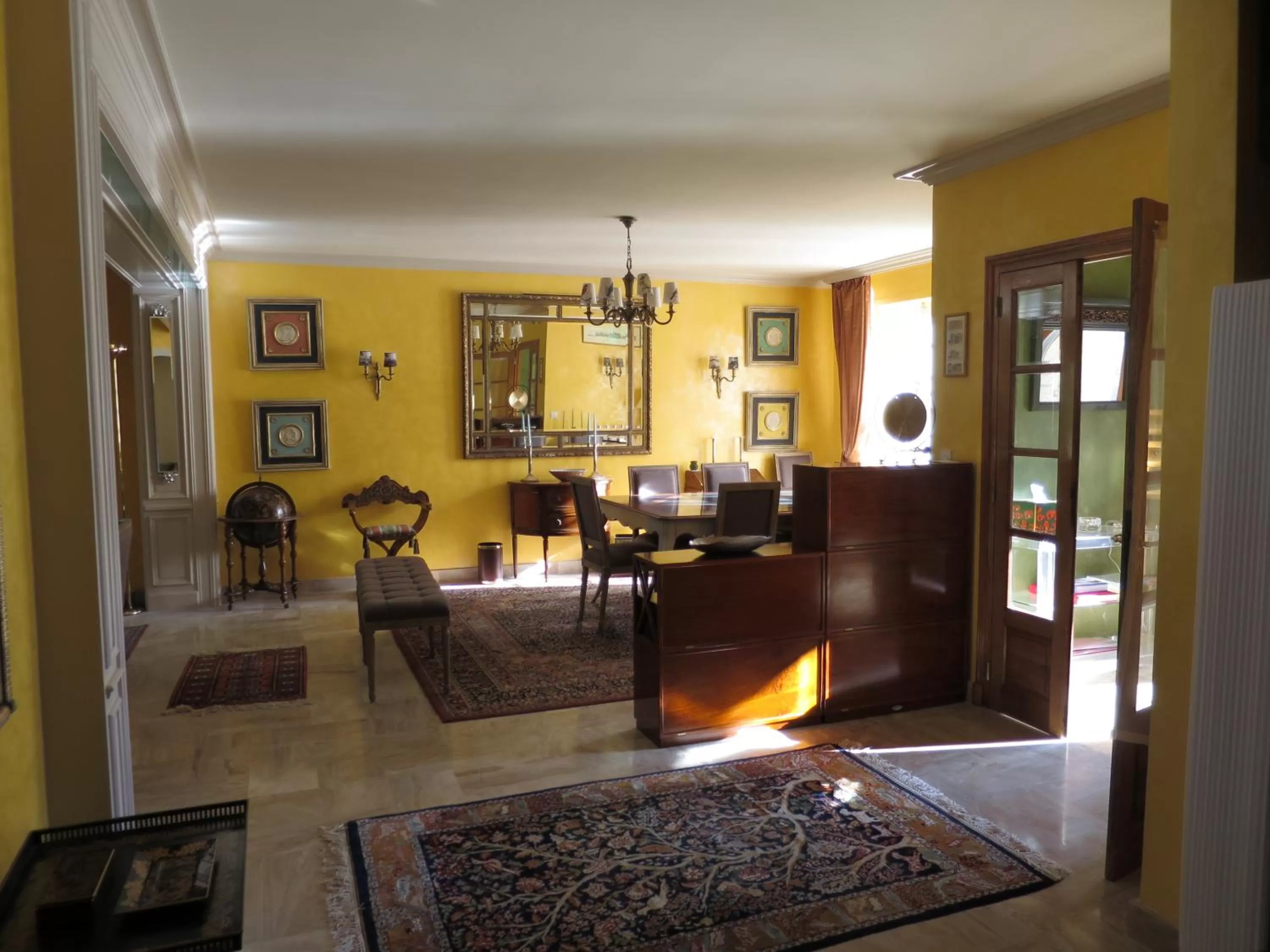 Restaurant/places to eat, Lobby/Reception in KerBlondel