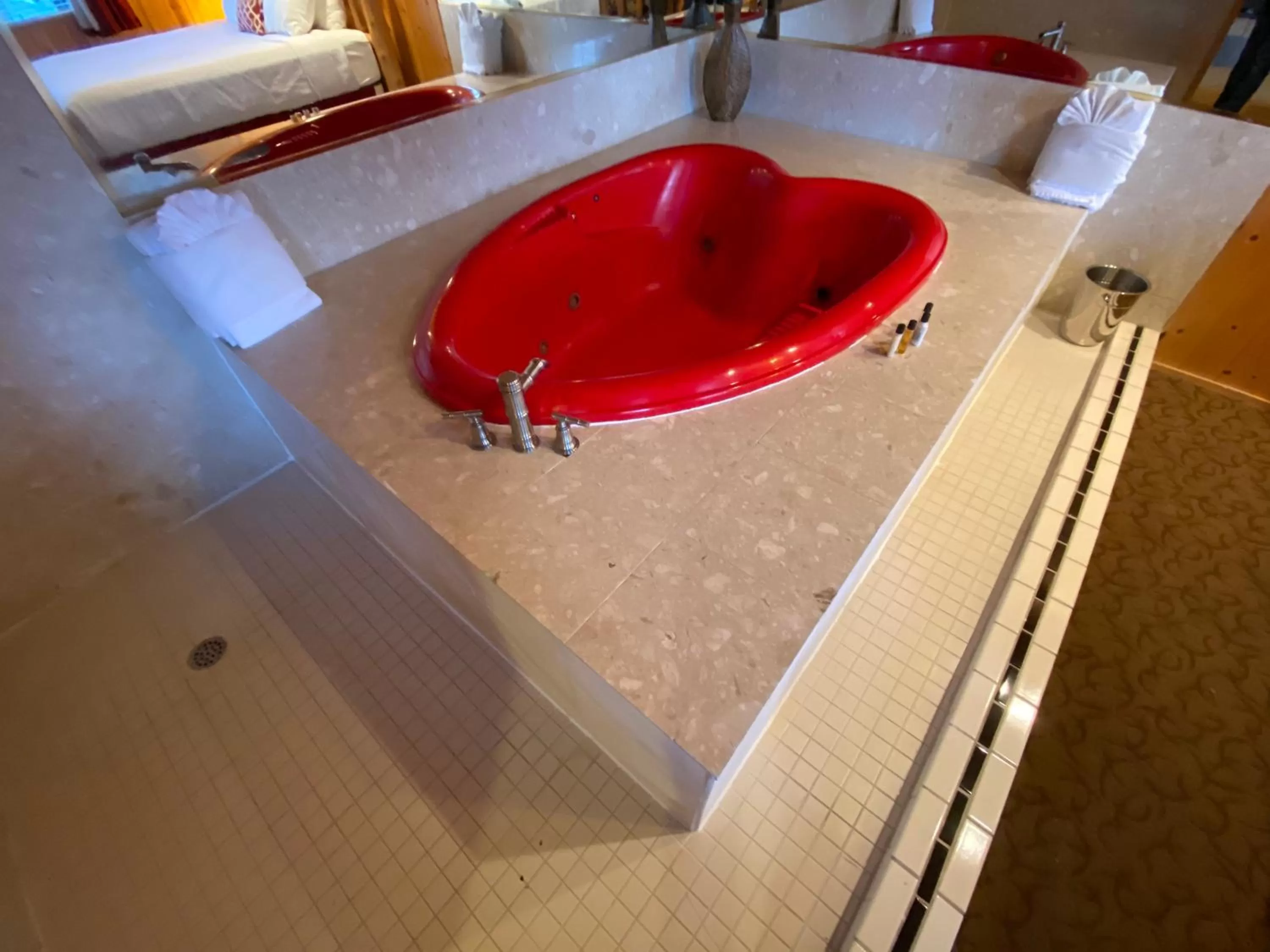 Hot Tub in Secrets Inn Lake Tahoe