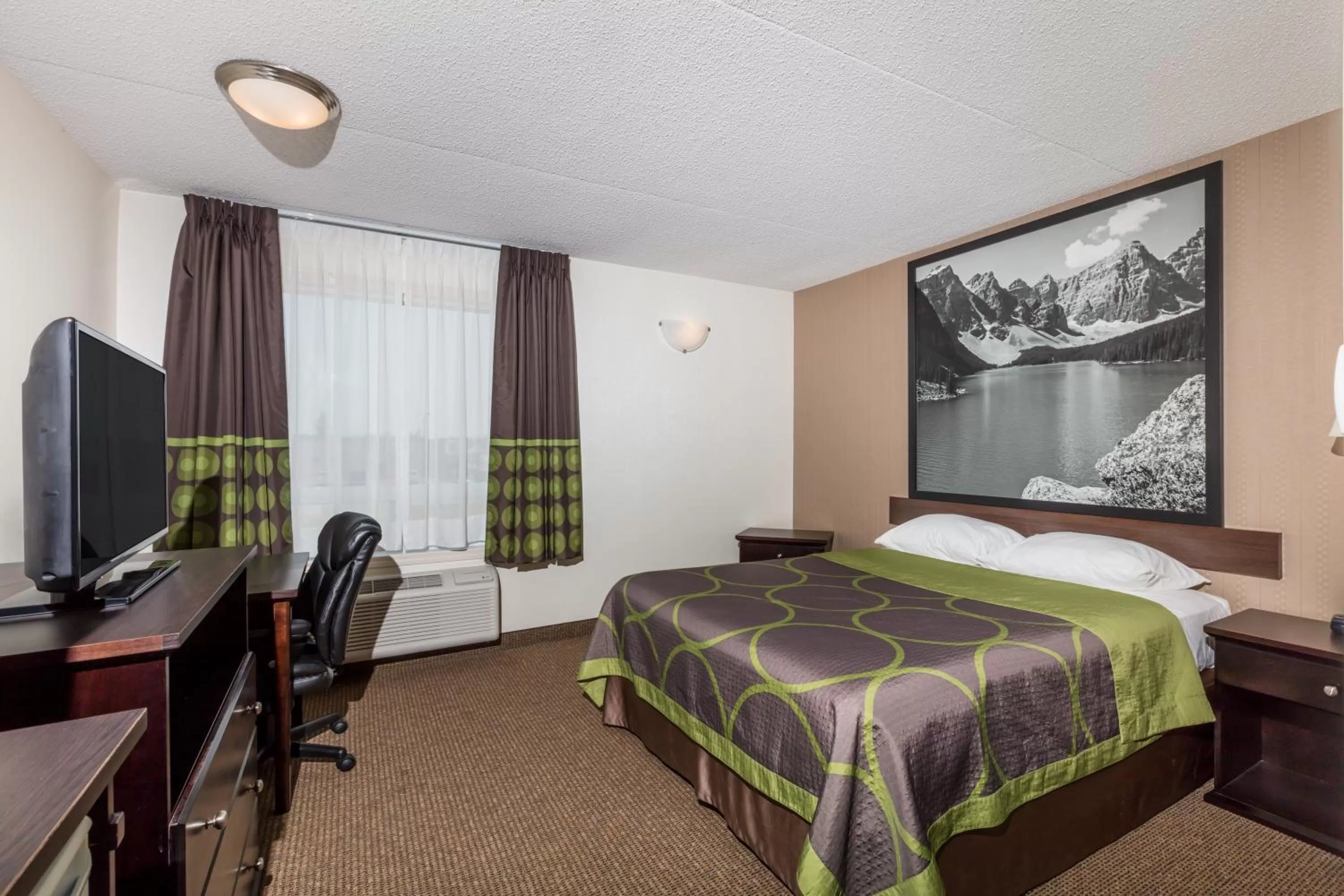 Bed in Super 8 by Wyndham Edson