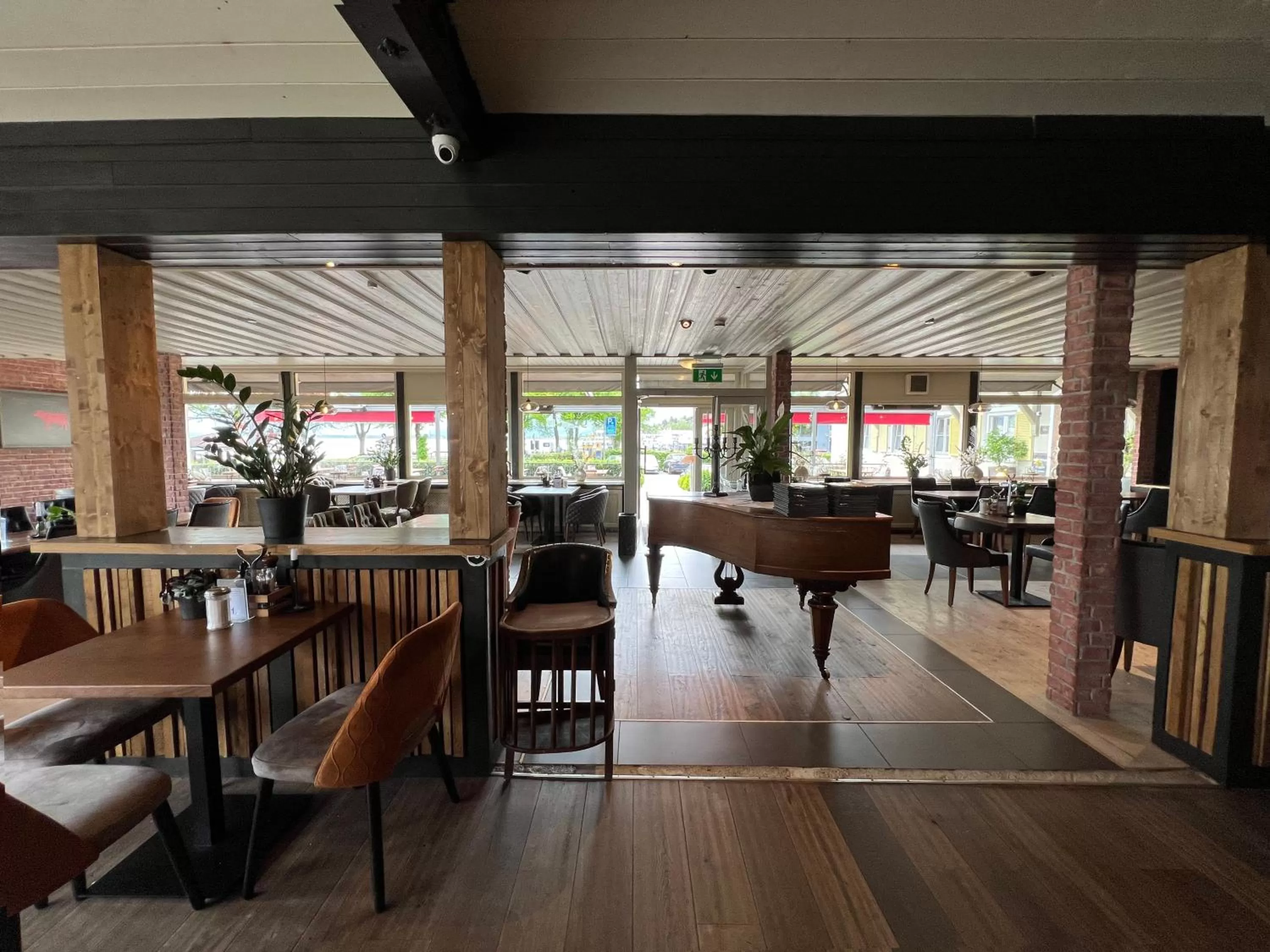 Restaurant/places to eat in Hotel Schlossblick Chiemsee