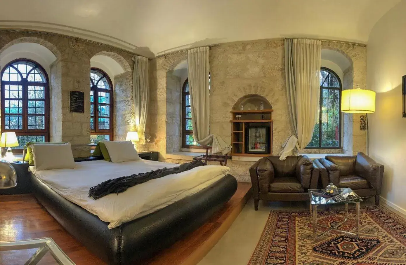 Luxury Suite with Bath in Alegra Boutique Hotel Luxury Suite with Bath in Alegra Boutique Hotel