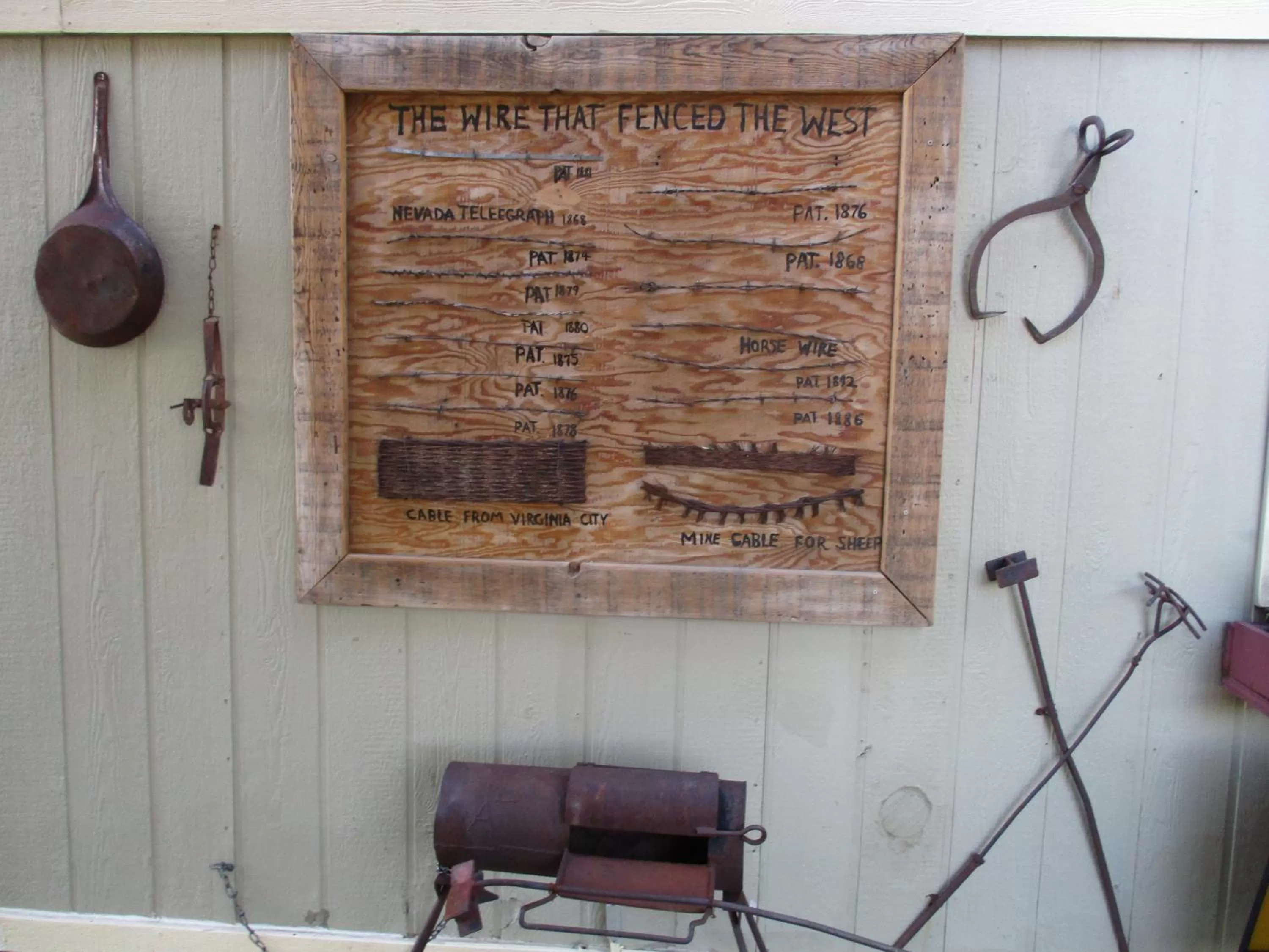 Logo/Certificate/Sign in Virginia City Inn