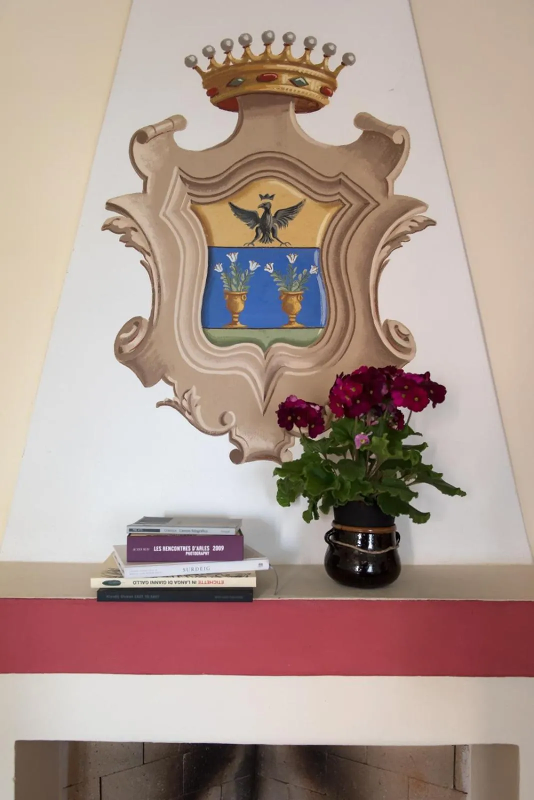 Decorative detail in Albergo Real Castello