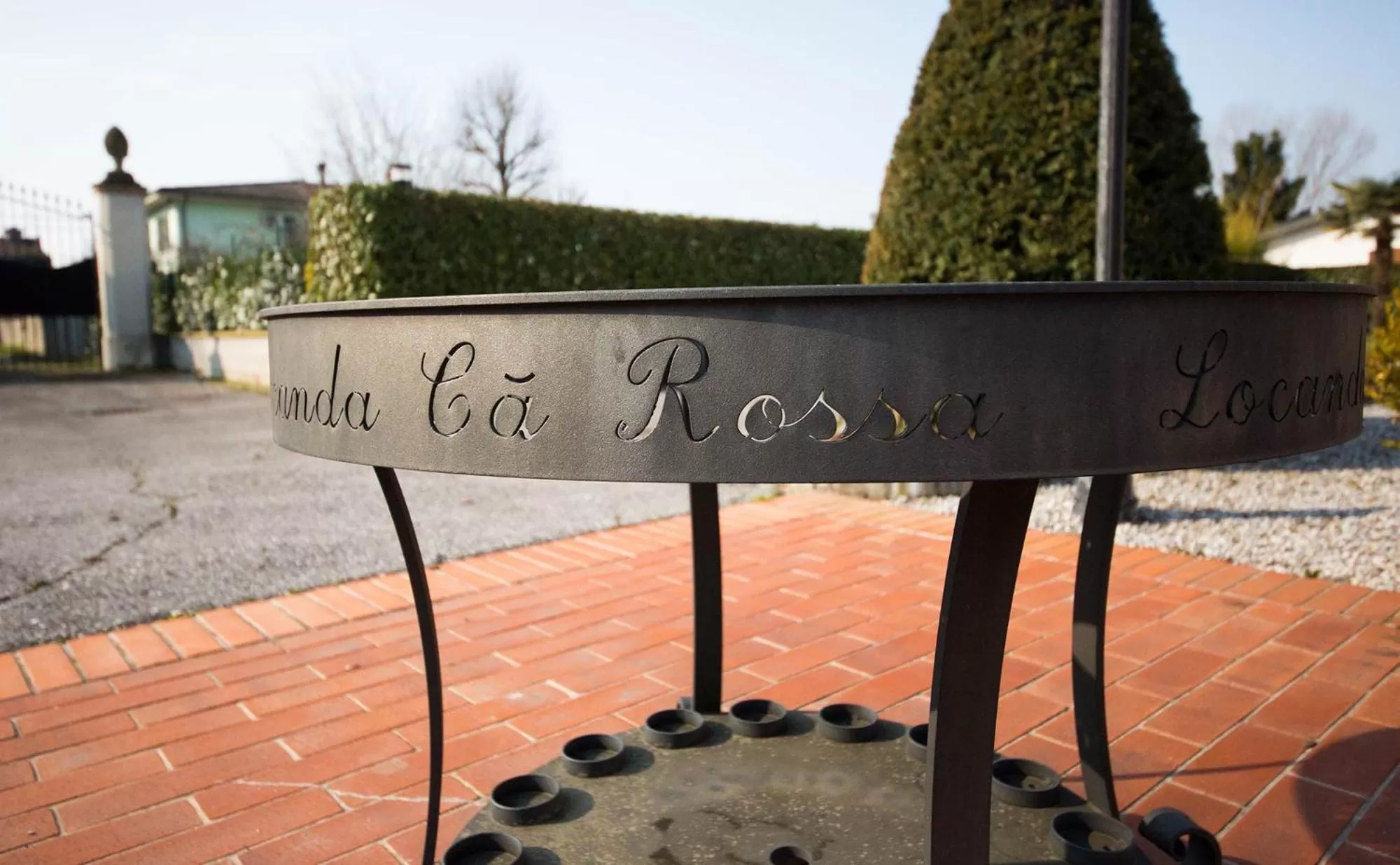 Decorative detail in Locanda Ca’ Rossa