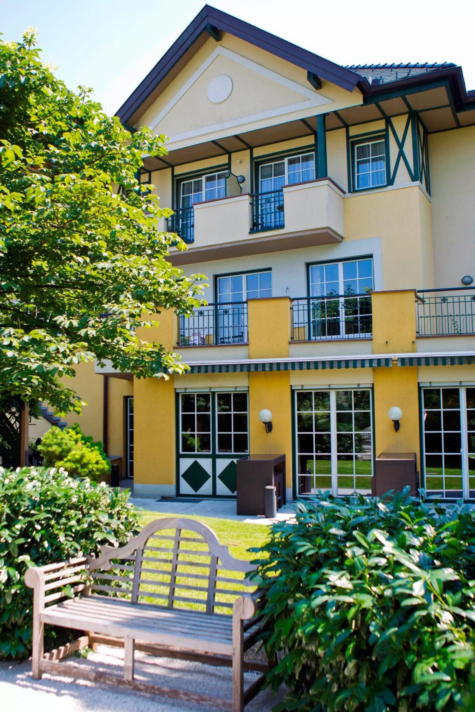Facade/entrance in Hotel Hubertushof