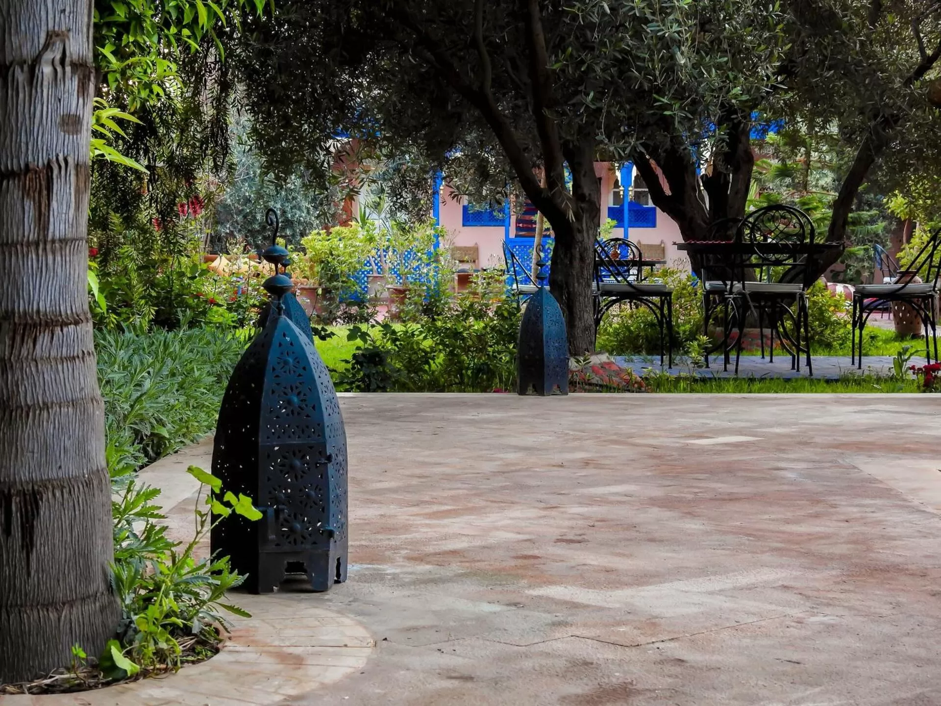 Garden in Le Bleu House