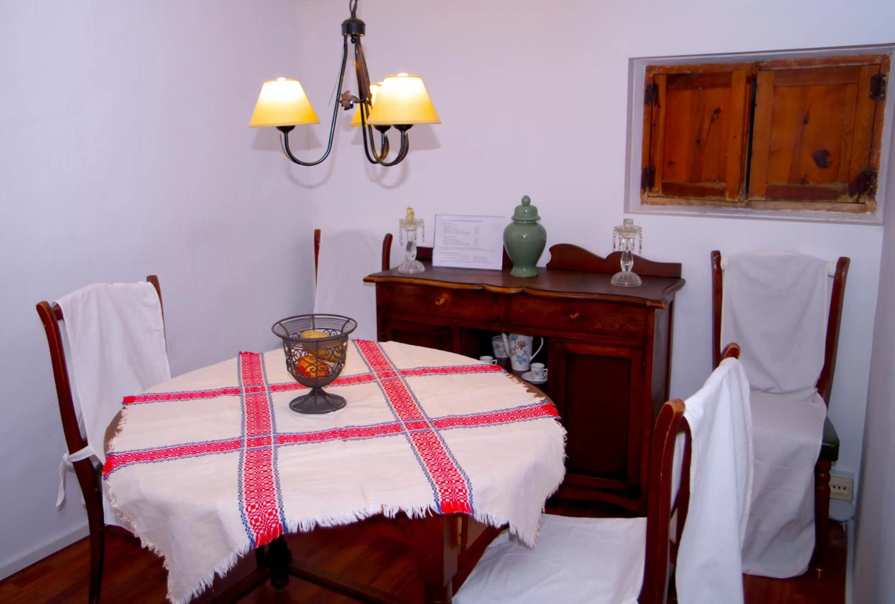 Dining Area in Olmitos 3 Hotel boutique, Casa-Palacio