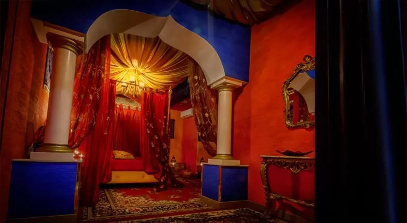 hair dresser, Bed in Hotel Daytona Palace