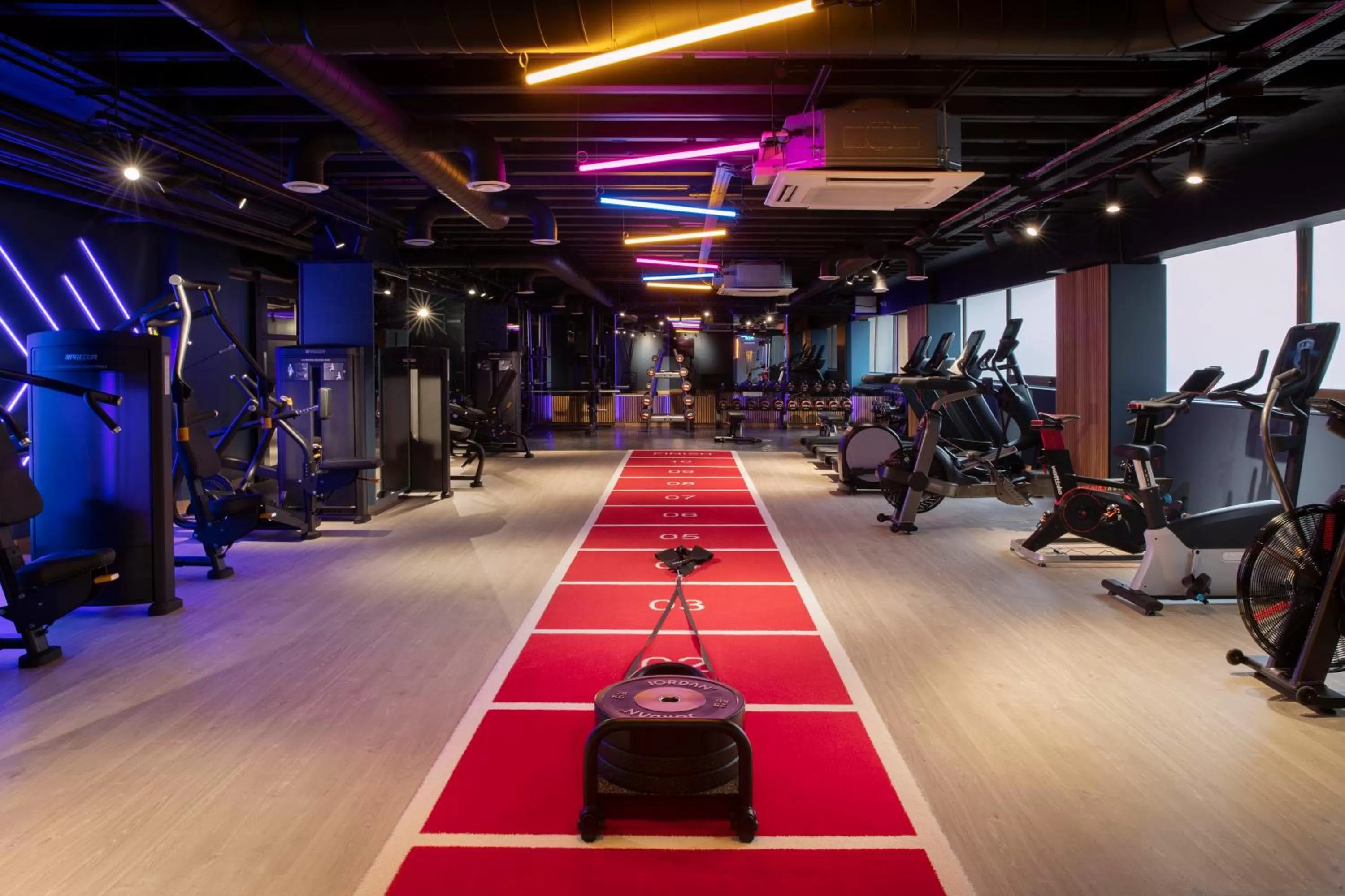 Fitness centre/facilities in Leonardo Royal Hotel Birmingham