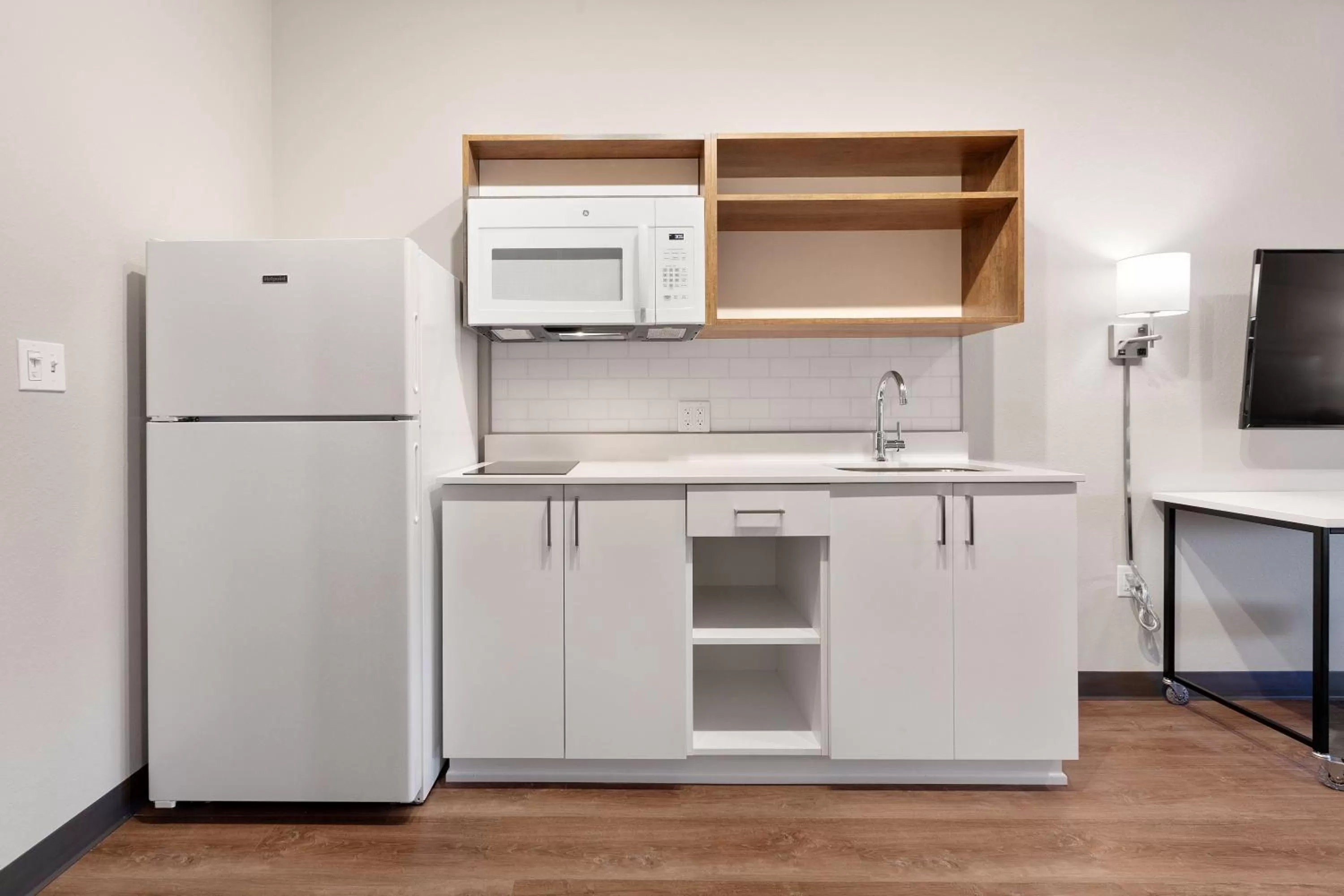 Kitchen or kitchenette in Extended Stay America Premier Suites - Orlando - Sanford