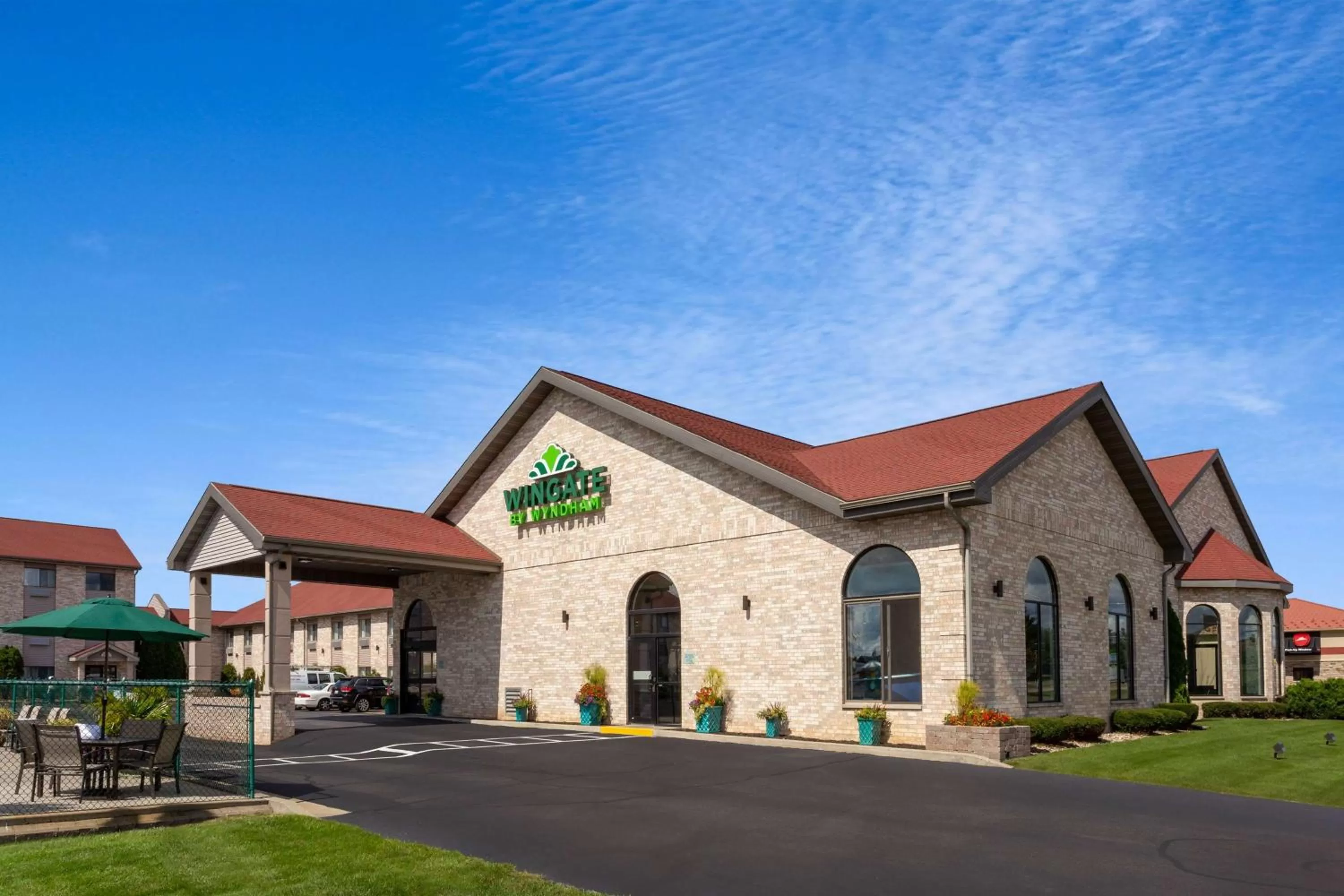 Property building in Wingate by Wyndham Wisconsin Dells Waterpark