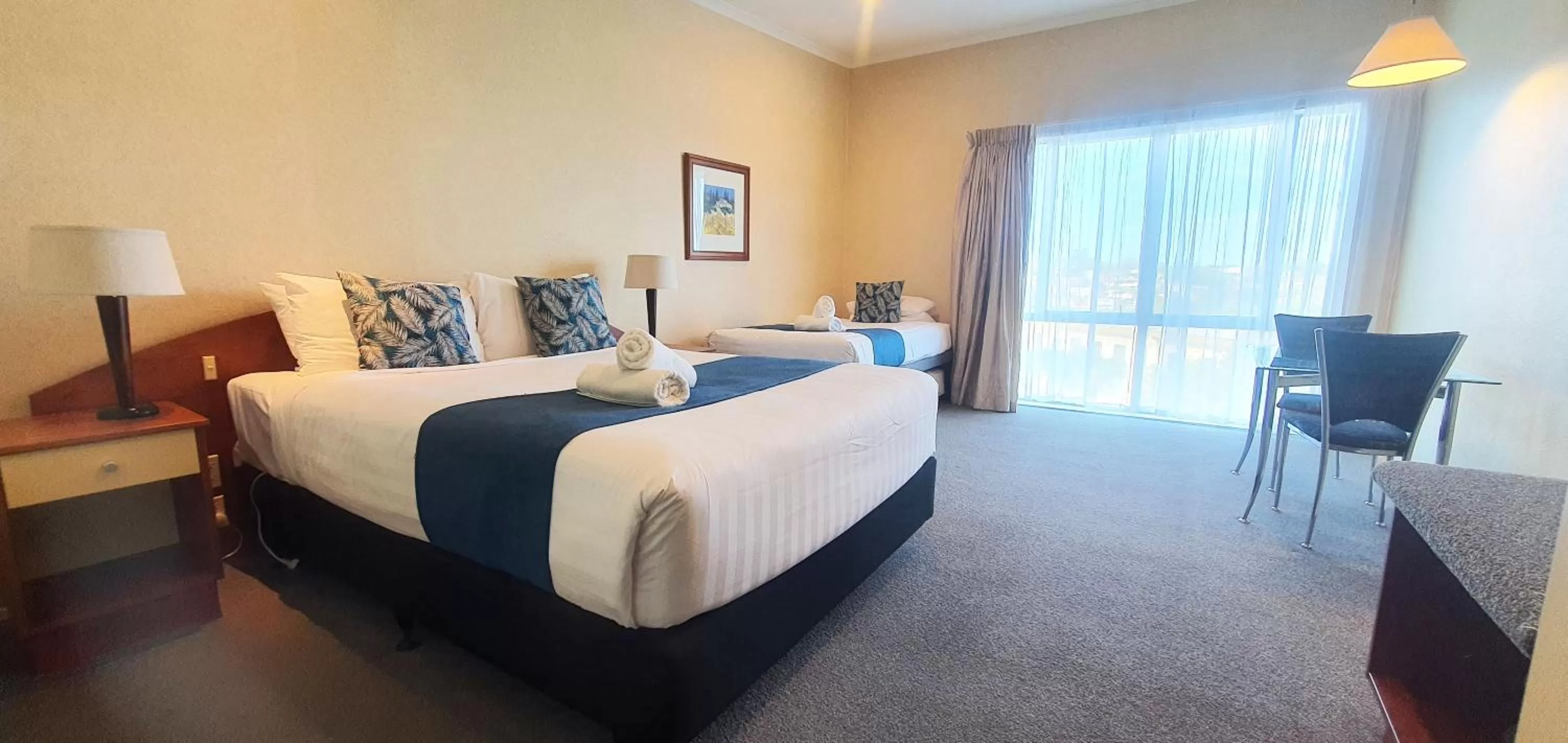 Bed in Aristotles North Shore