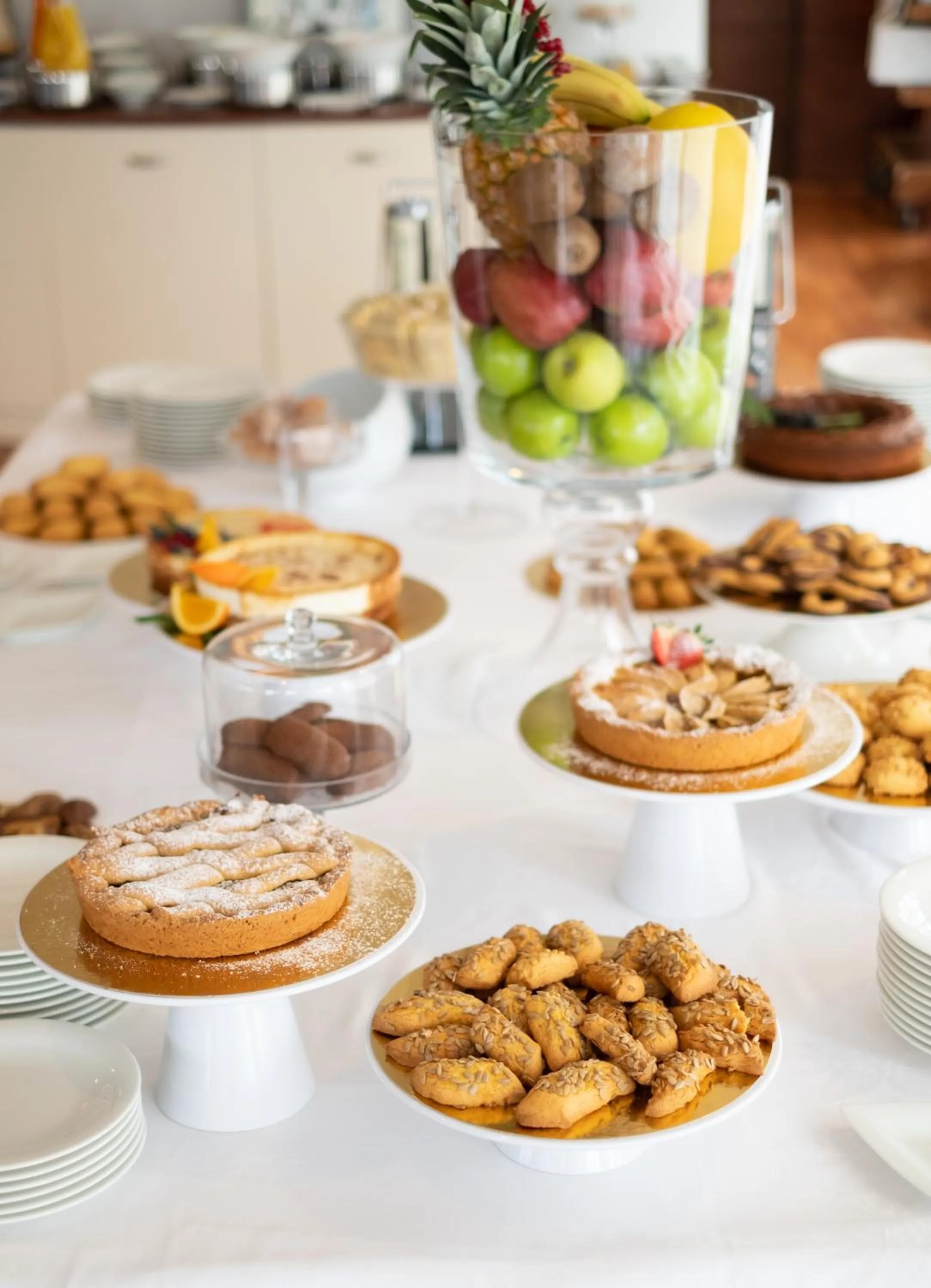 Buffet breakfast in Hotel Baia Flaminia