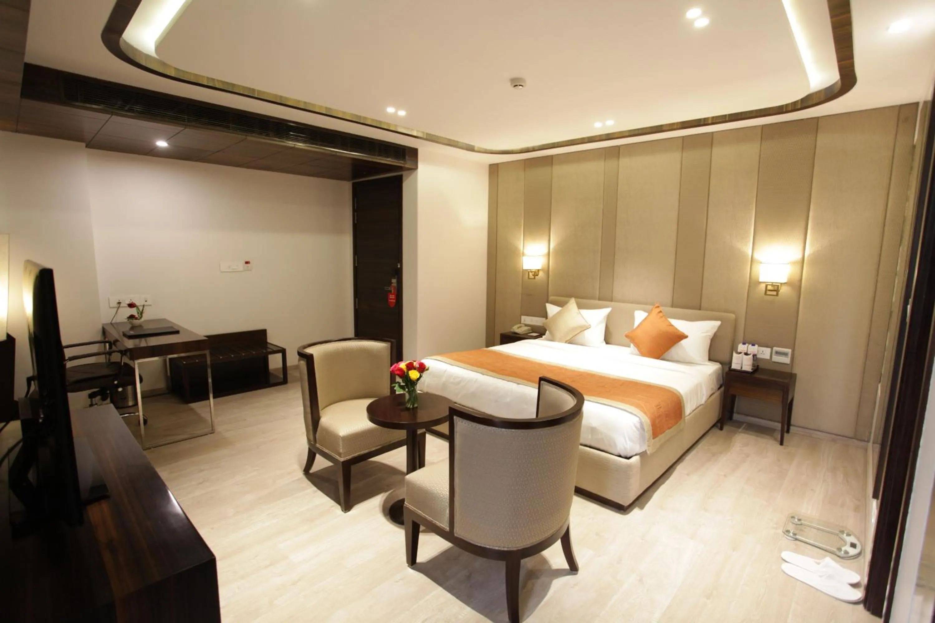 Photo of the whole room, Bed in Kaisons Inn (Near Apollo Hospital)