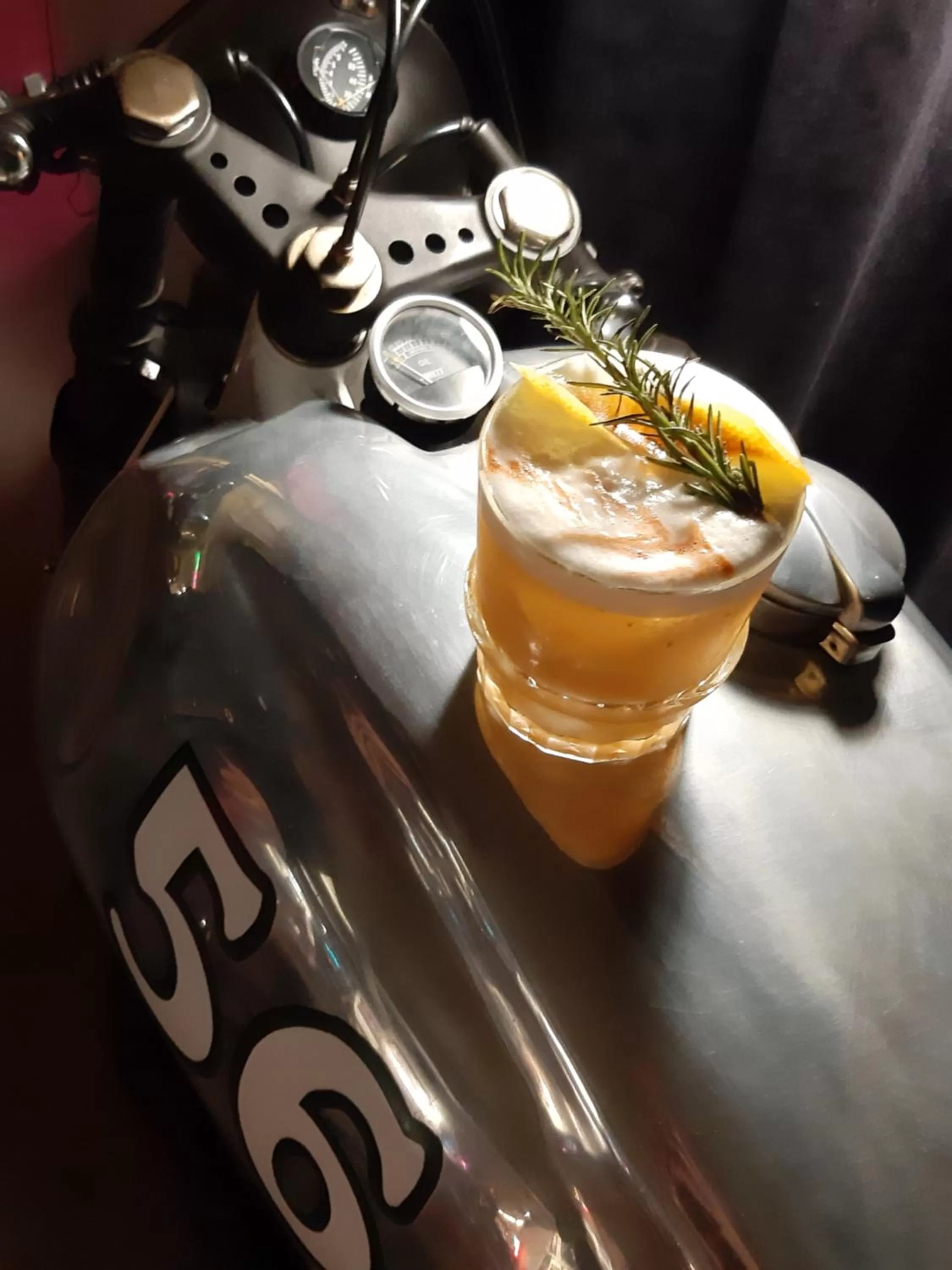 Drinks in Raw Culture Art & Lofts Bairro Alto