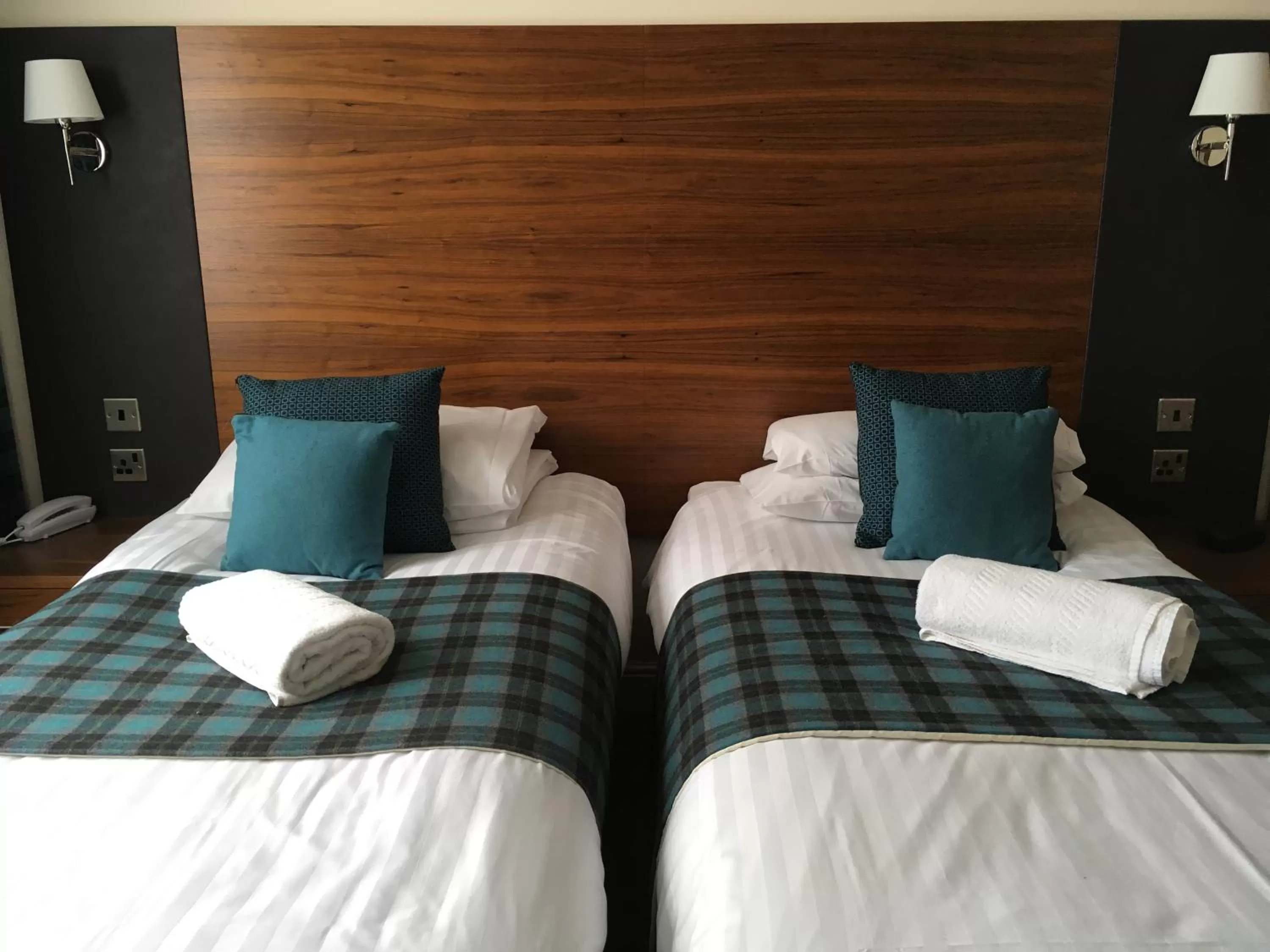 Coffee/tea facilities, Bed in The Winnock Hotel