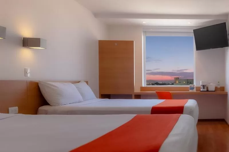 Bedroom, Bed in Sleep Inn Leon Antares