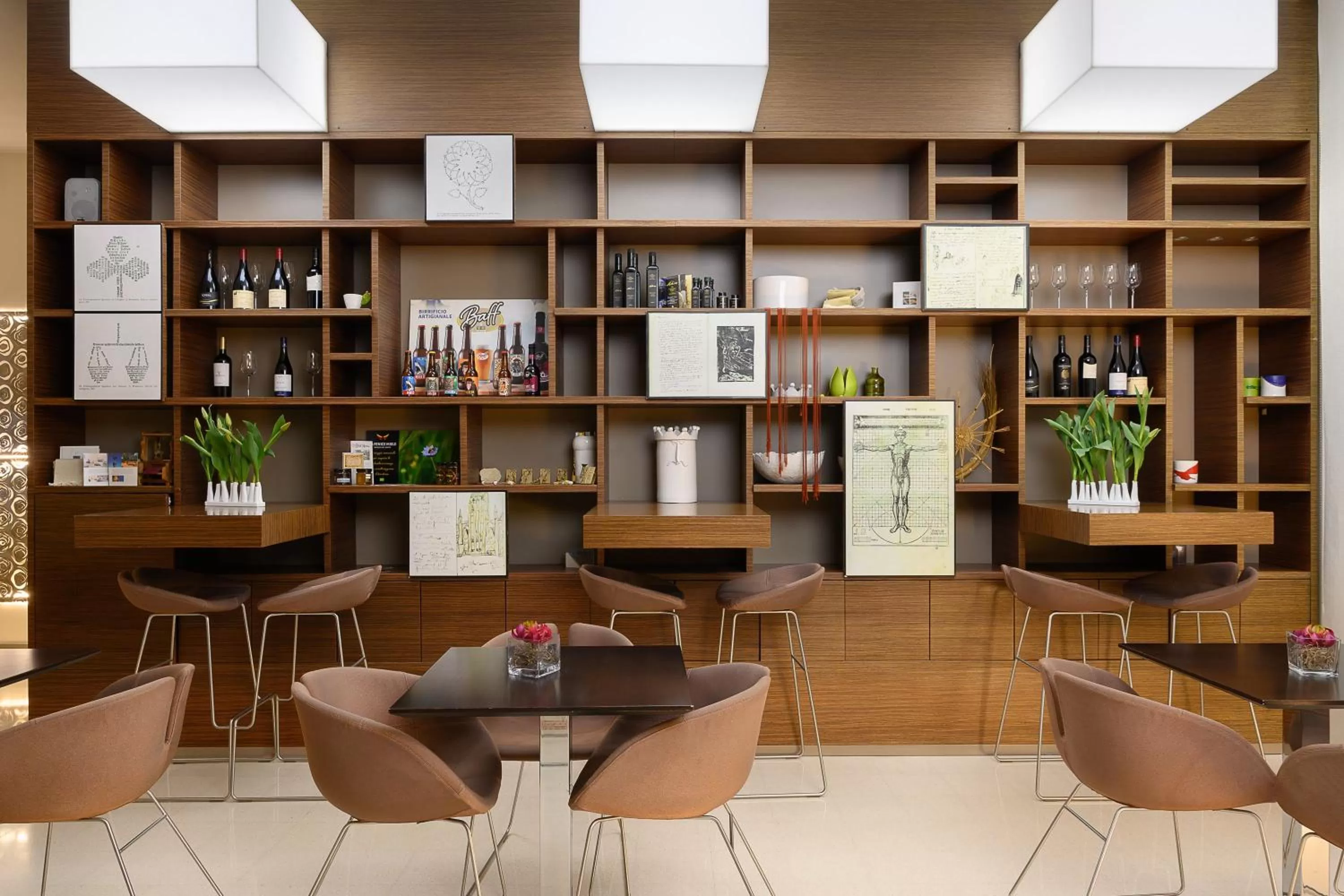 Lounge or bar in Eos Hotel