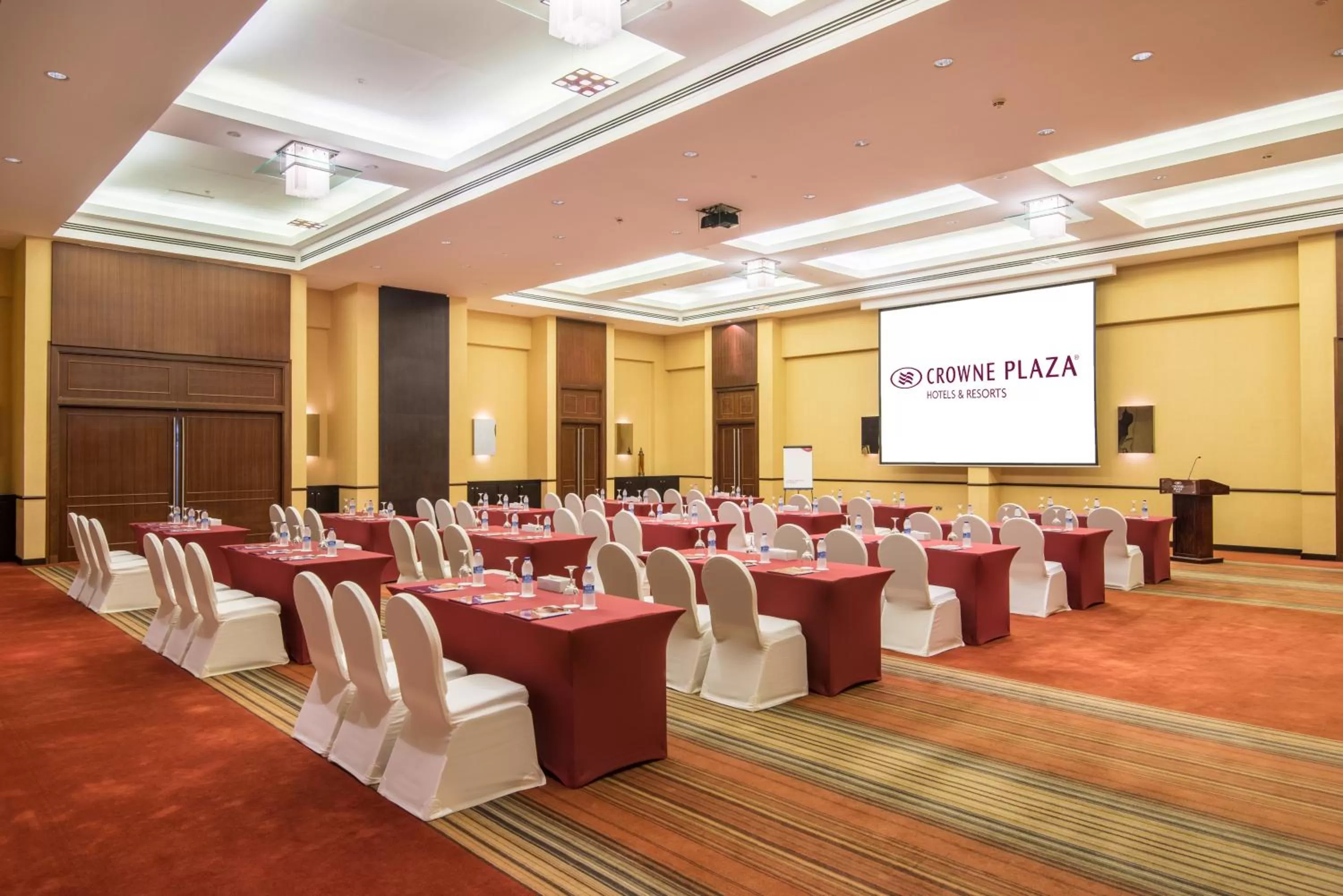Banquet/Function facilities in Crowne Plaza Sohar by IHG