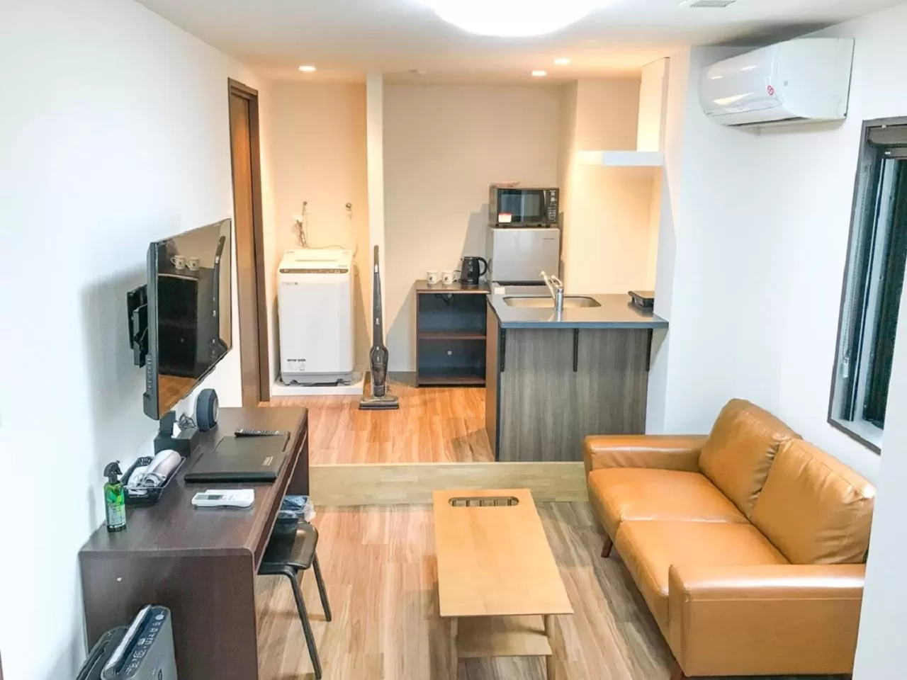 TV and multimedia in HOTEL LiVEMAX BUDGET Nagoya Shinkansen-guchi