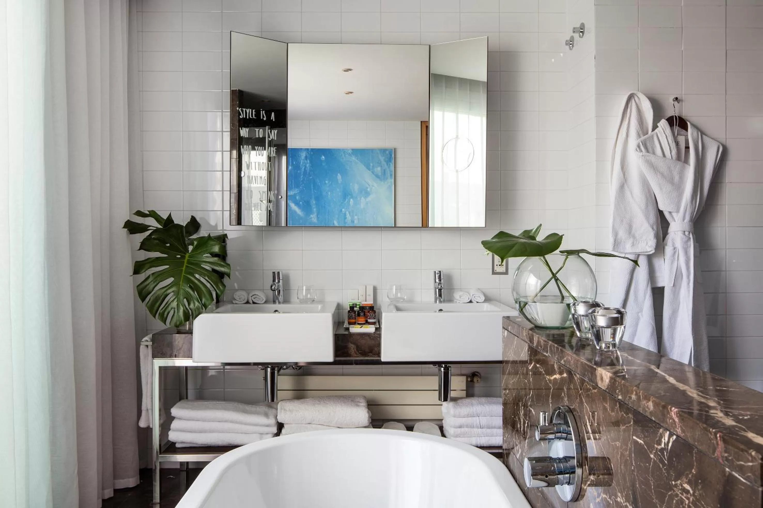 Decorative detail in ME Madrid Reina Victoria by Meliá