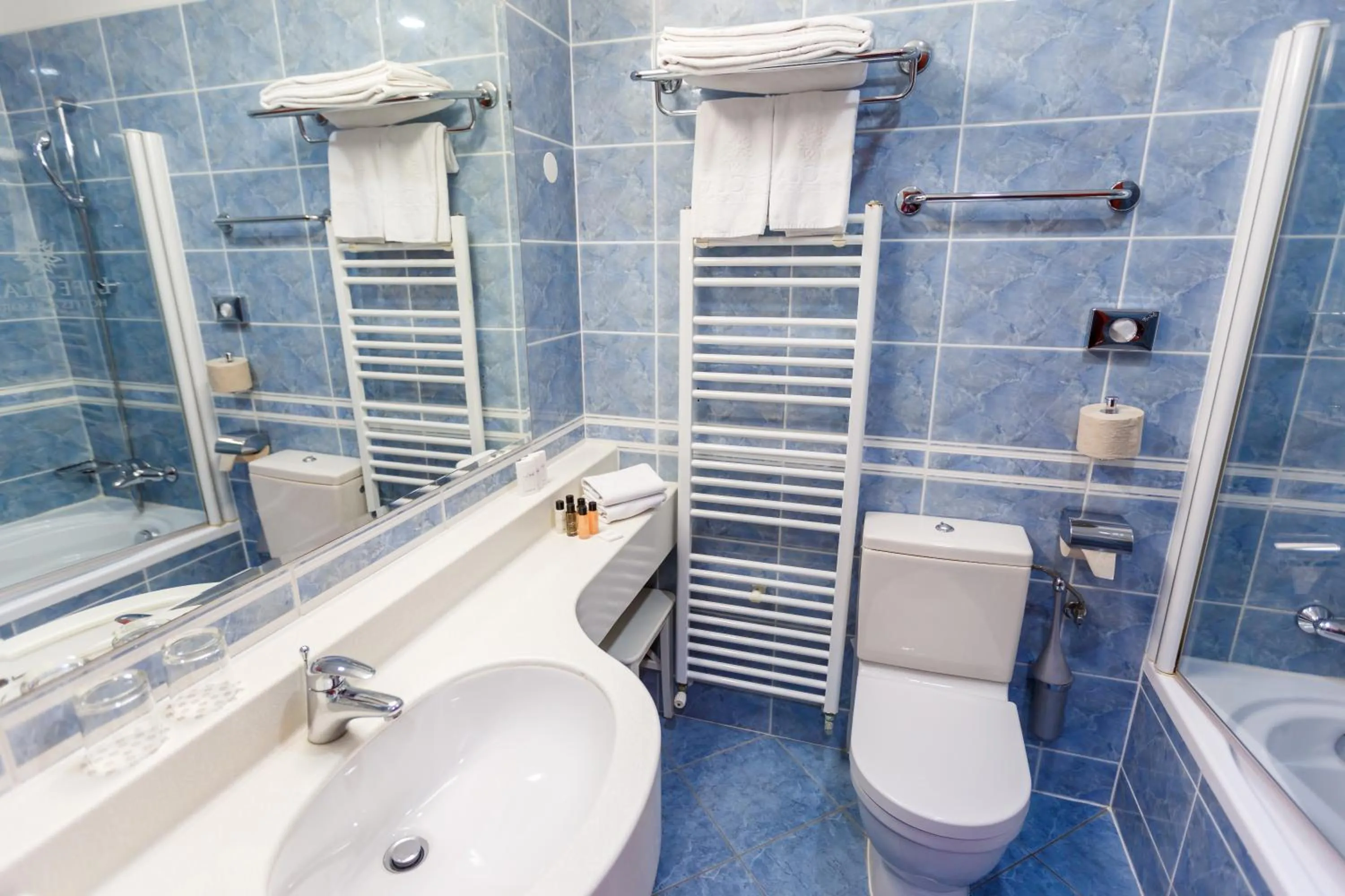 Family Room (2 Adults + 1 Child) in Grand Hotel Portoroz 4* superior  Terme & Wellness LifeClass