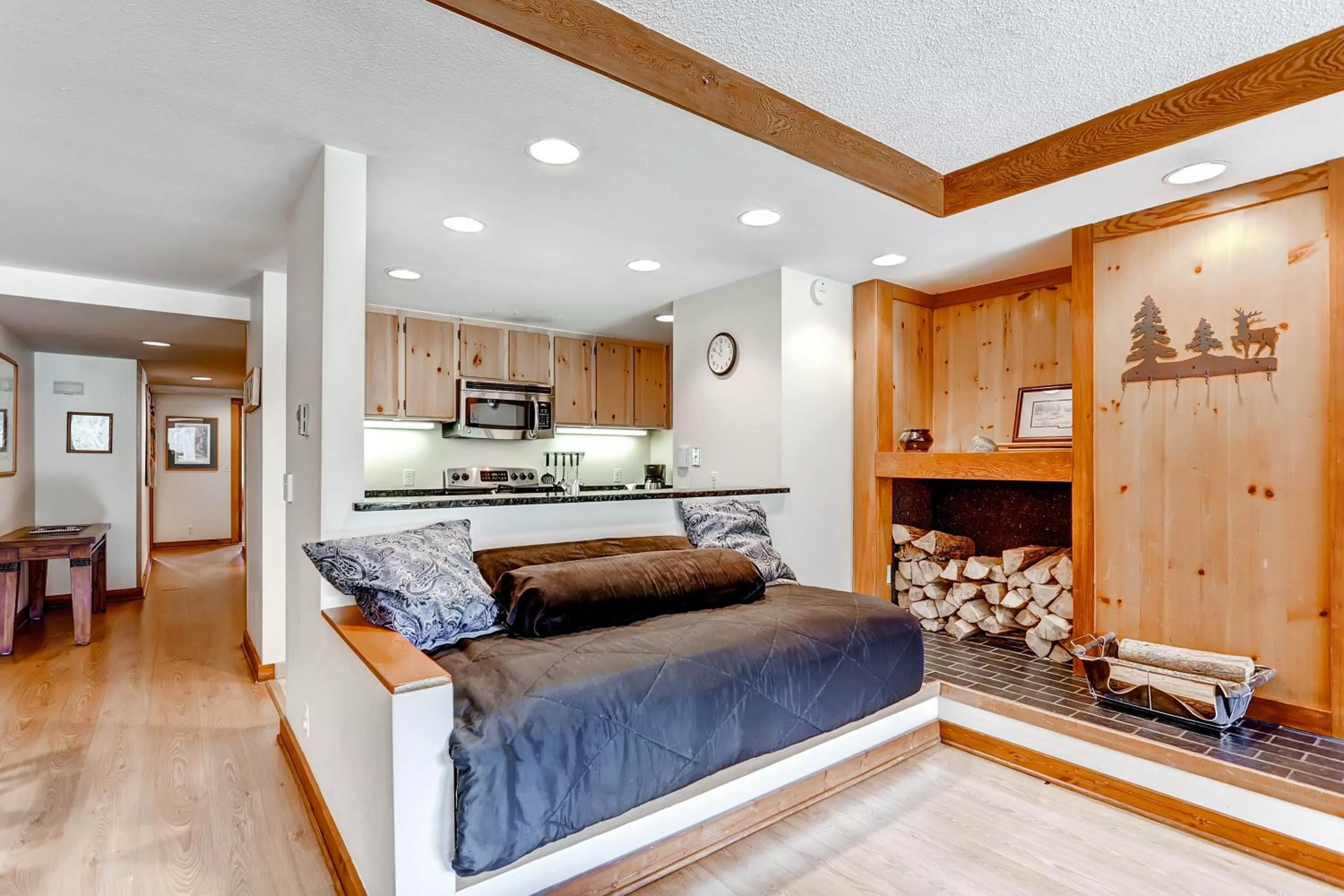 Bed in Lakeside Village by Vail Resorts