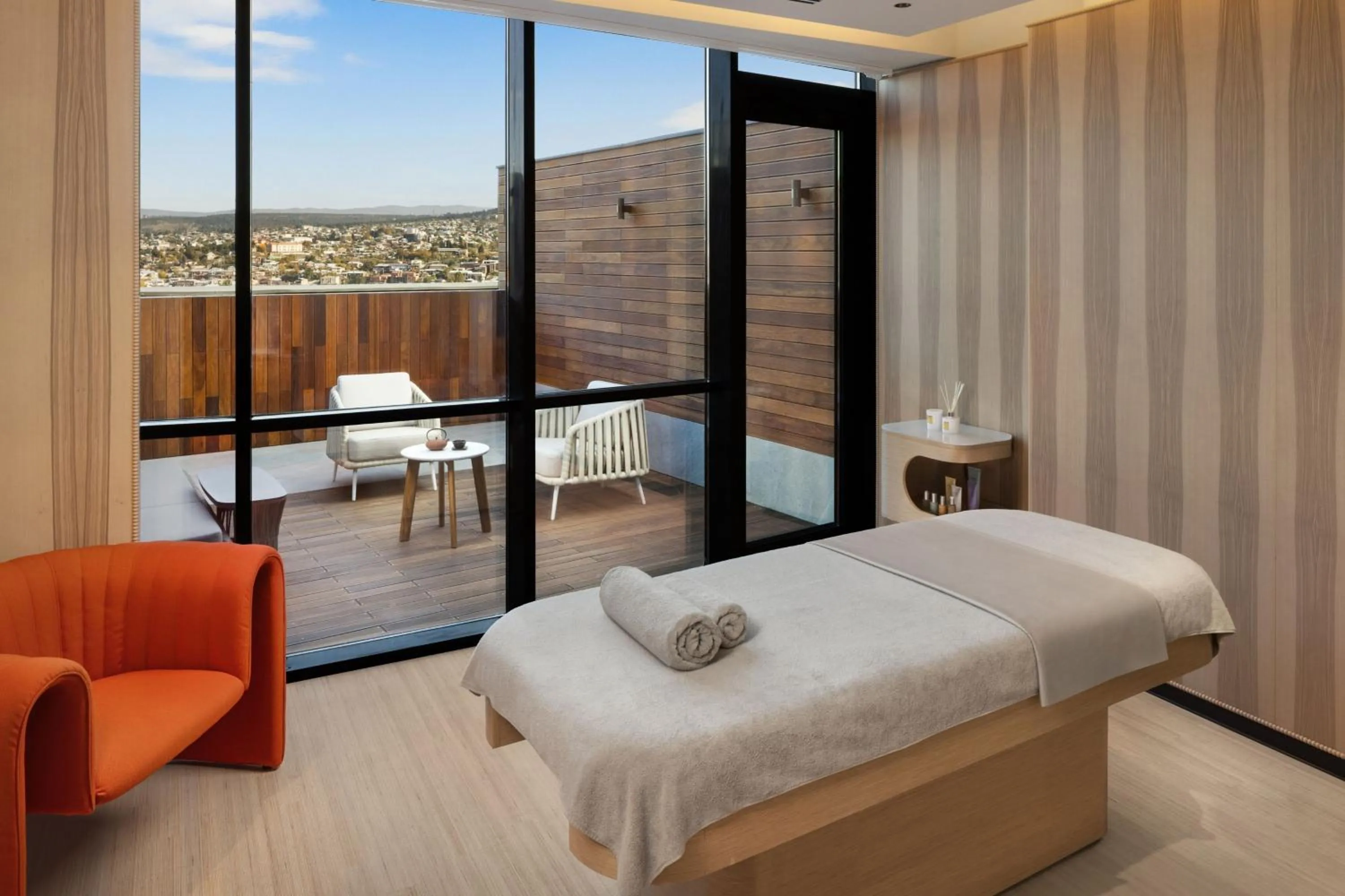 Spa and wellness centre/facilities, Bed in Paragraph Freedom Square, a Luxury Collection Hotel, Tbilisi