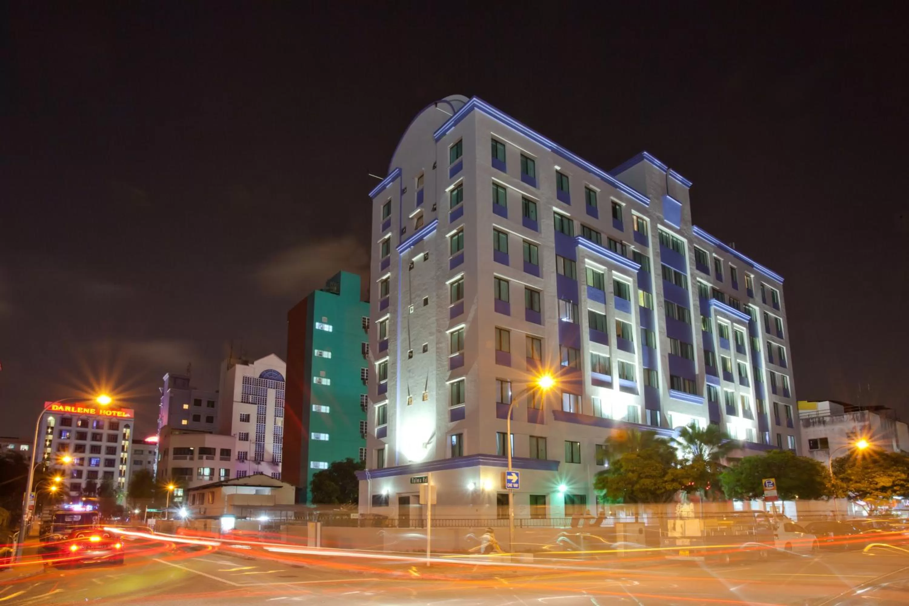 Facade/entrance in YaJu Hotel