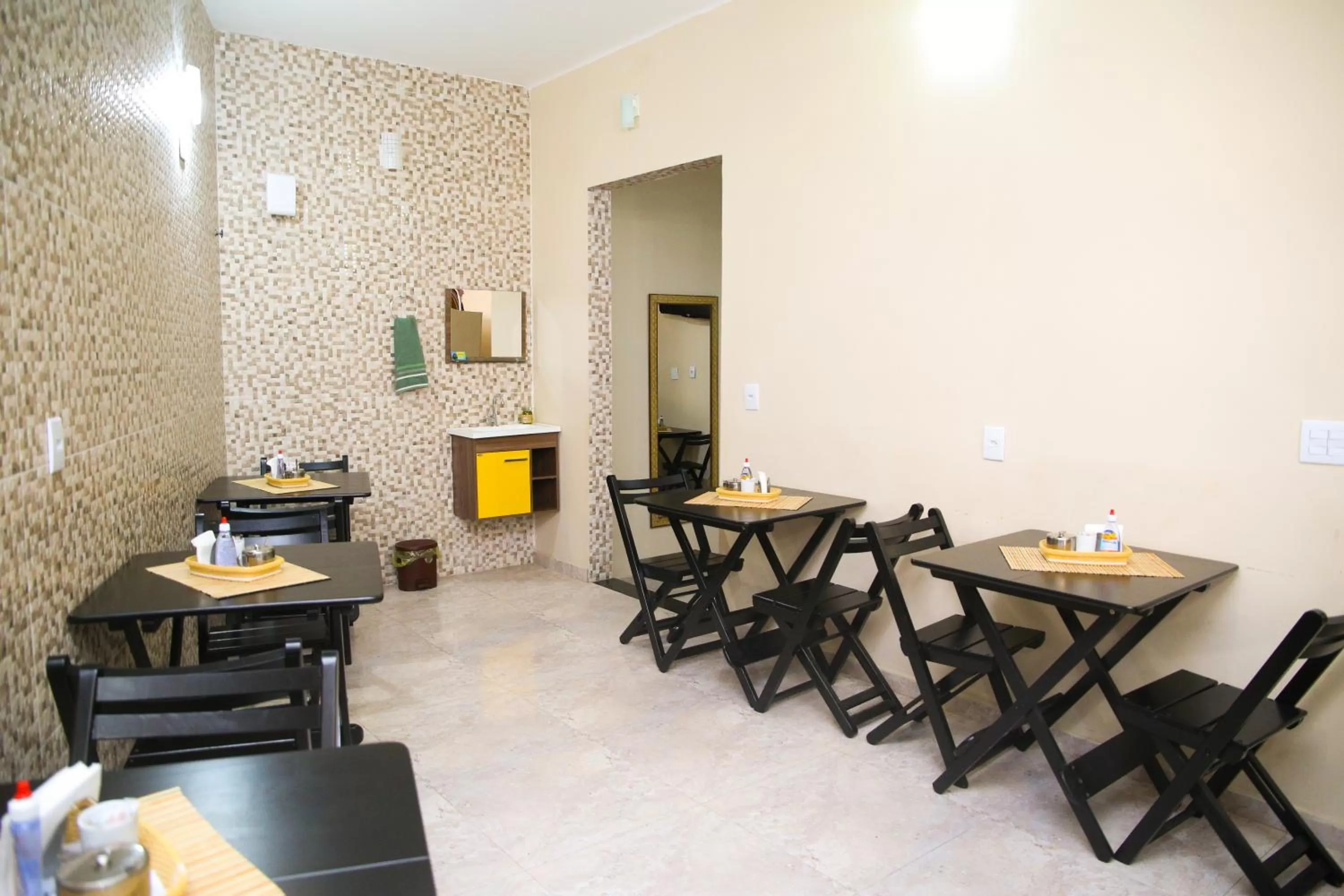 Dining Area in Hotel Hot Brás