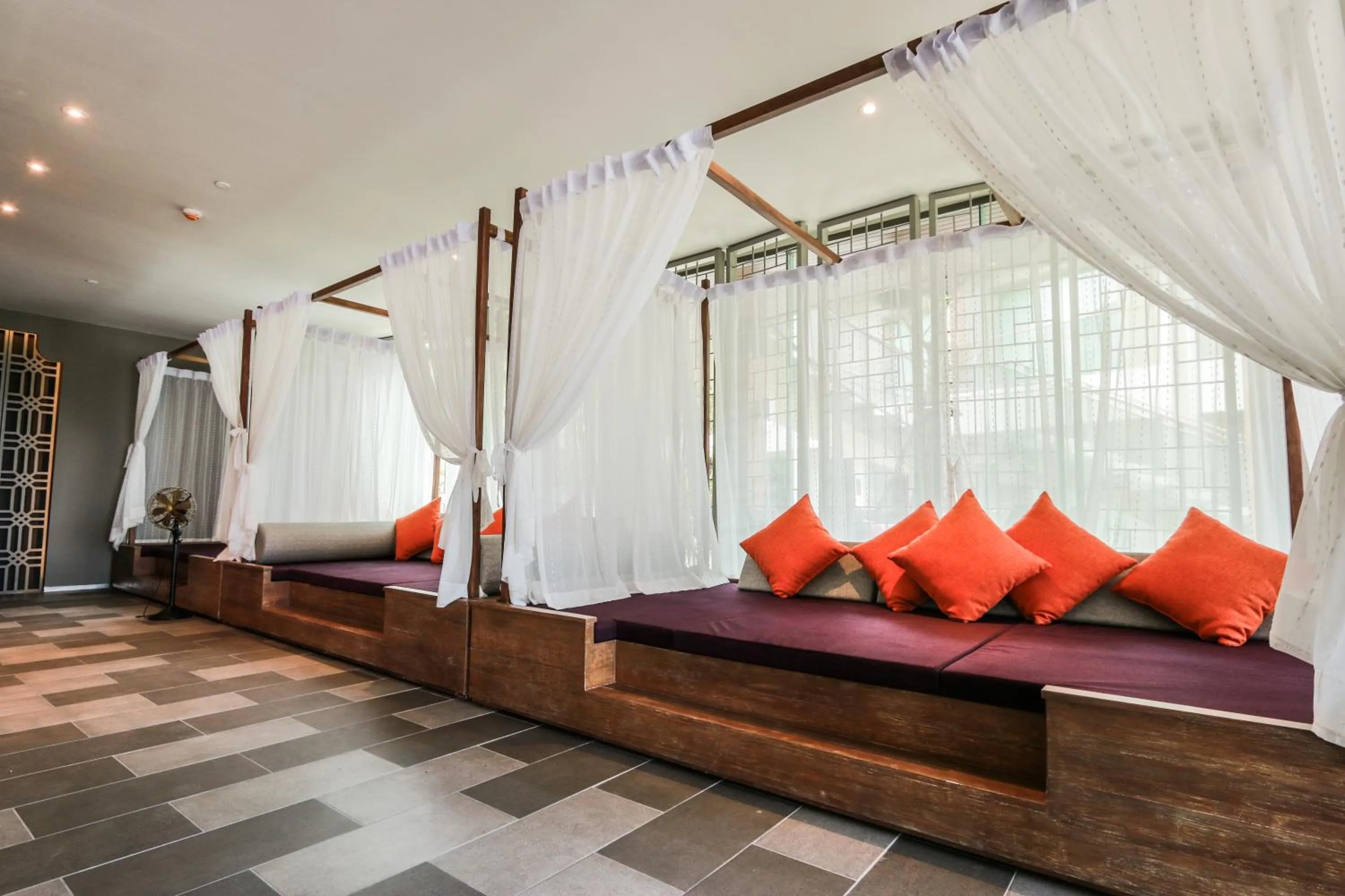 Lobby or reception, Bed in MAI HOUSE Patong Hill