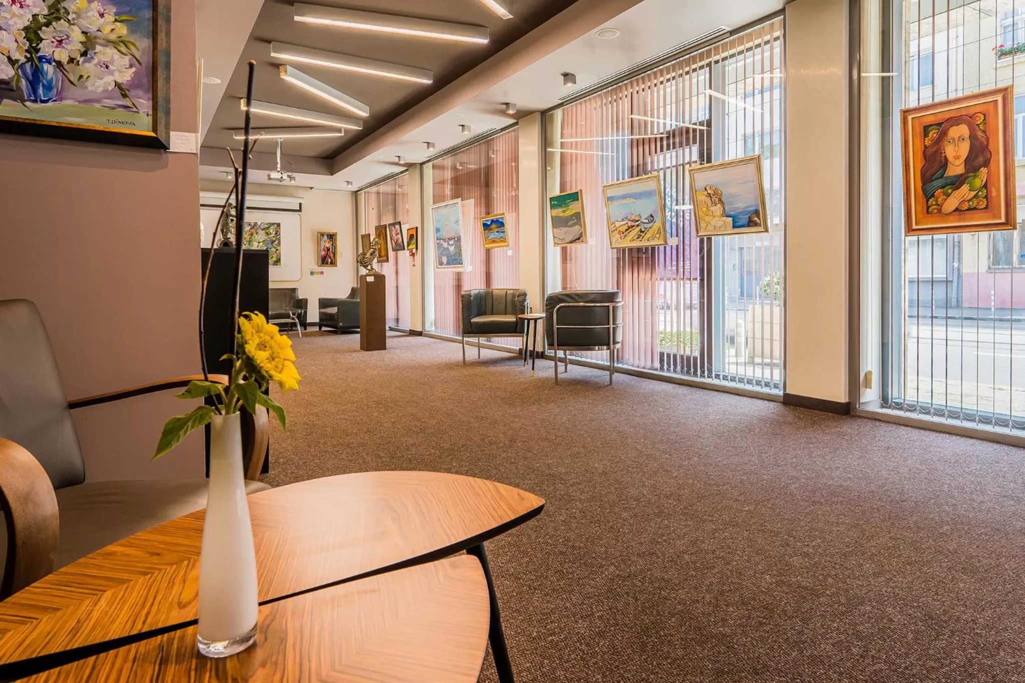 Lobby or reception in Budapest Hotel - Free Parking