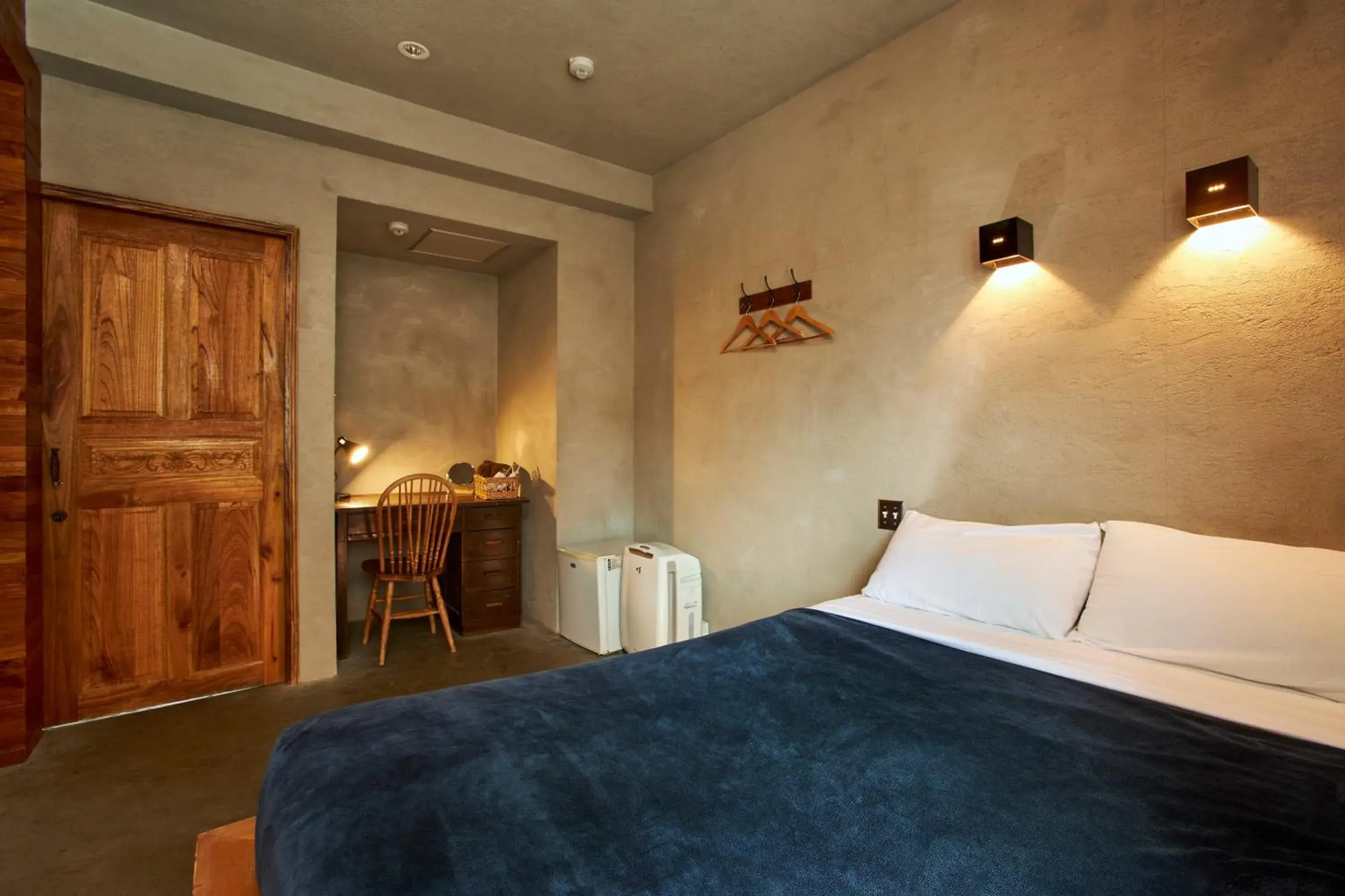 Double Room (5F) - single occupancy in Untapped Hostel Double Room (5F) - single occupancy in Untapped Hostel