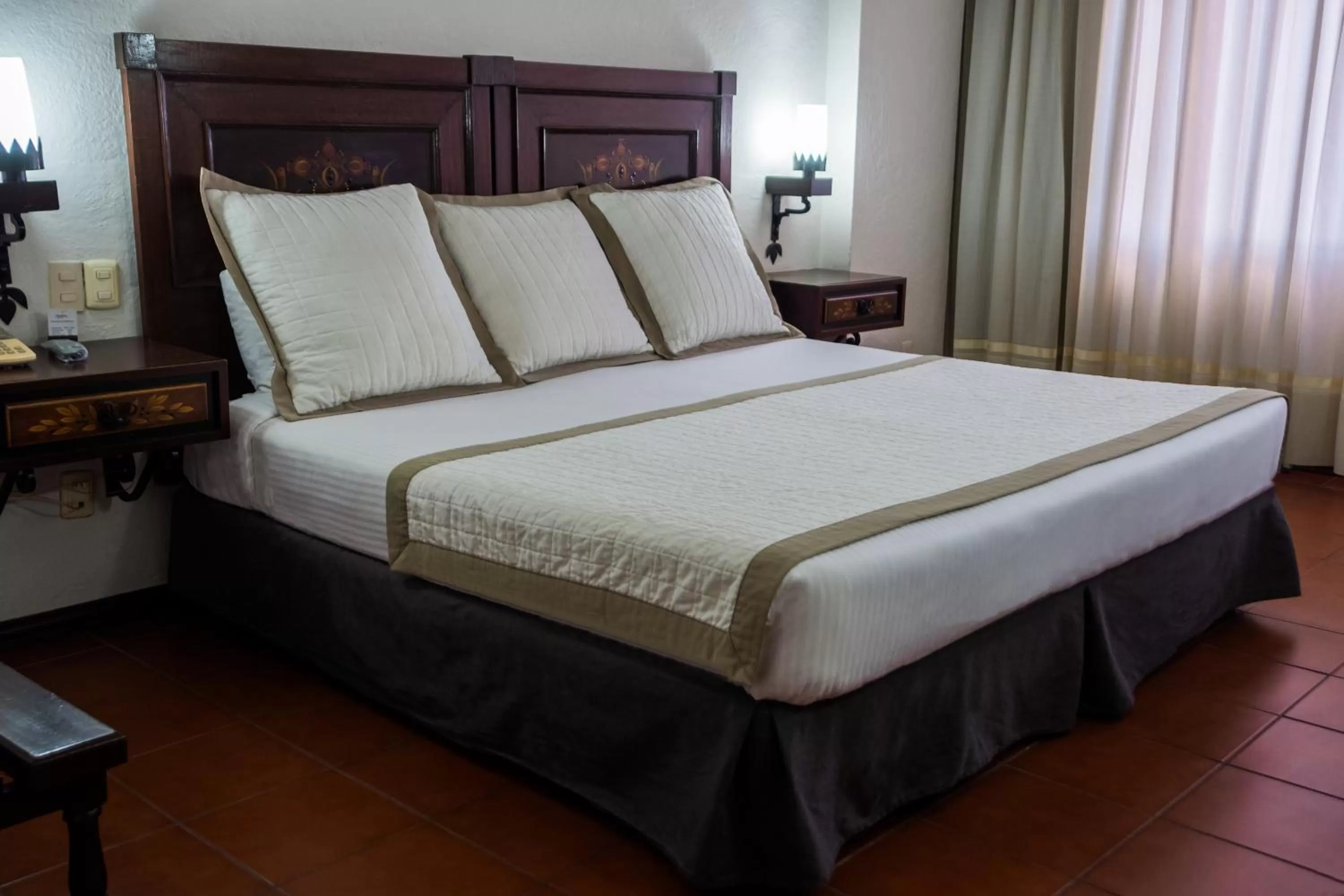 Photo of the whole room, Bed in Hotel Fenix