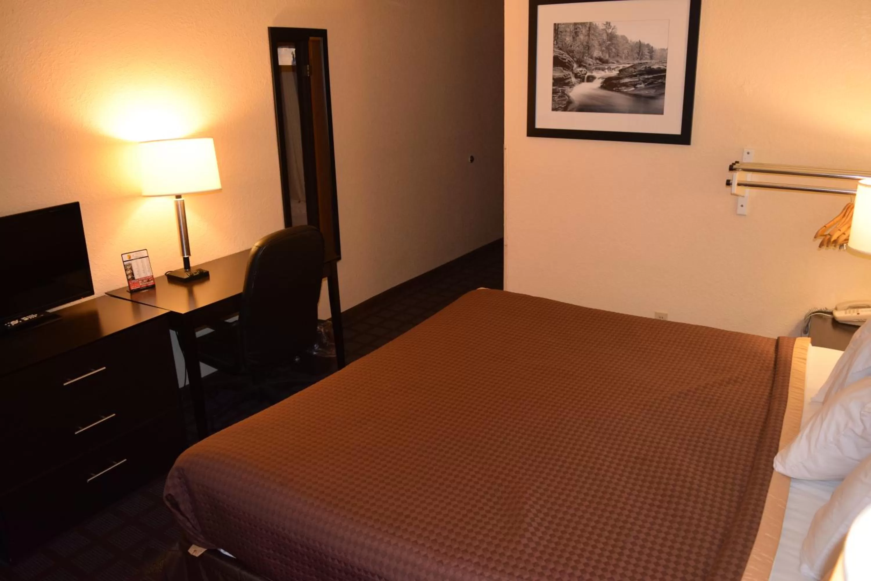 Bed in Super 8 by Wyndham Saginaw