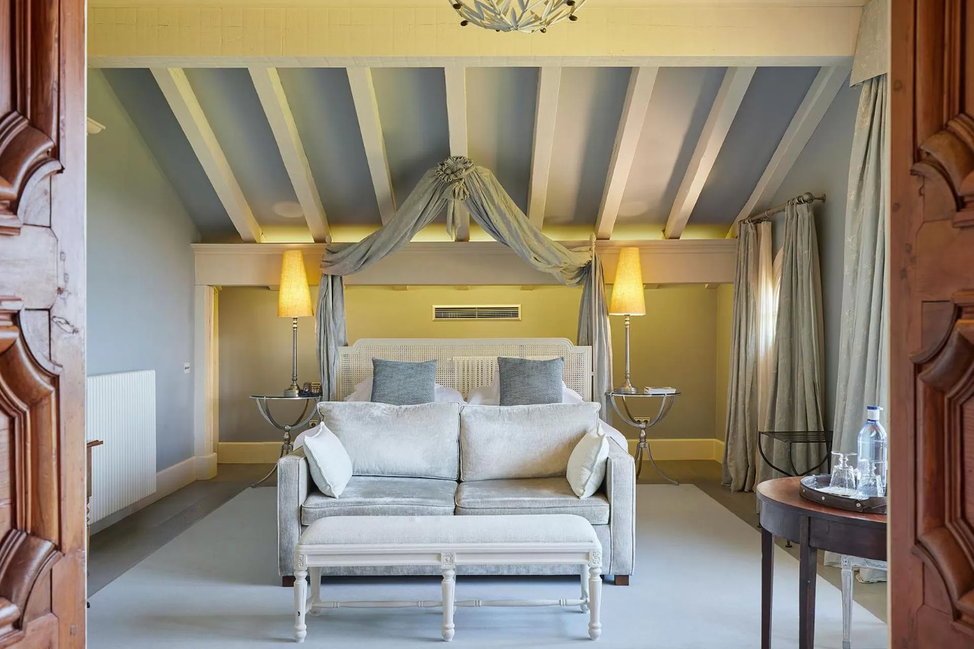 Photo of the whole room in Hotel Iturregi