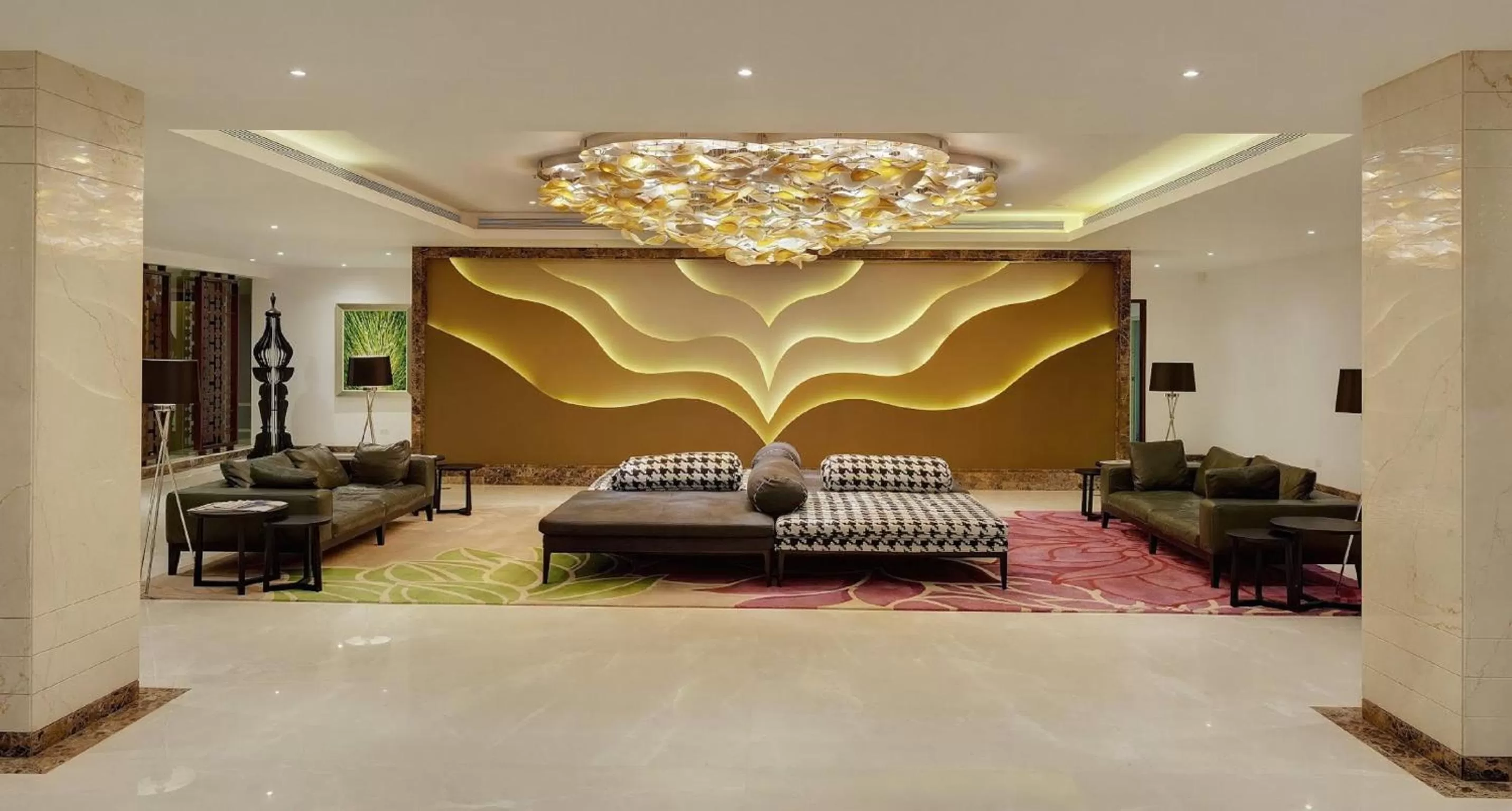 Communal lounge/ TV room, Bed in Sayaji Kolhapur