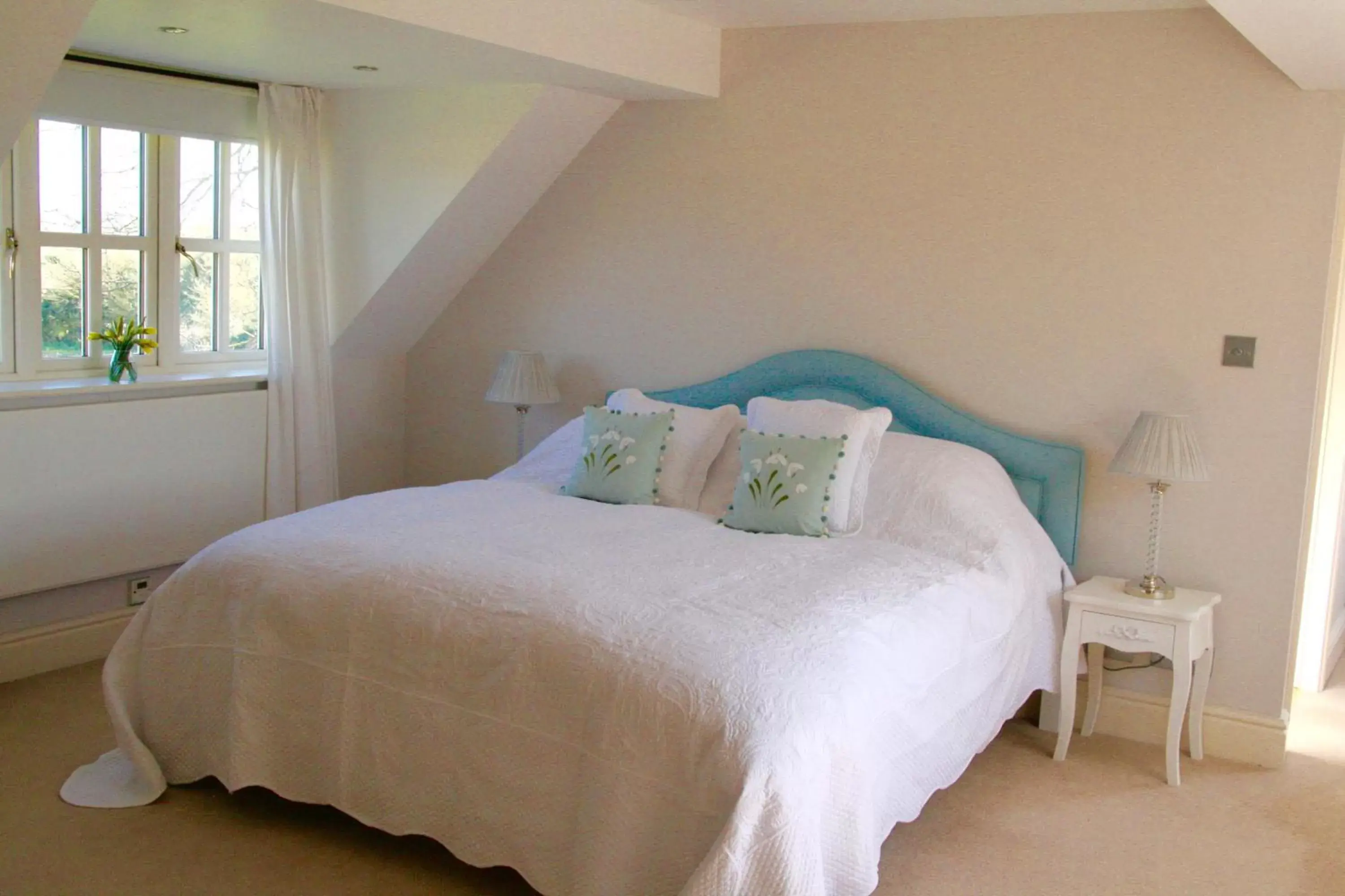 Superior King Room - single occupancy in Thatched Cottage Superior King Room - single occupancy in Thatched Cottage