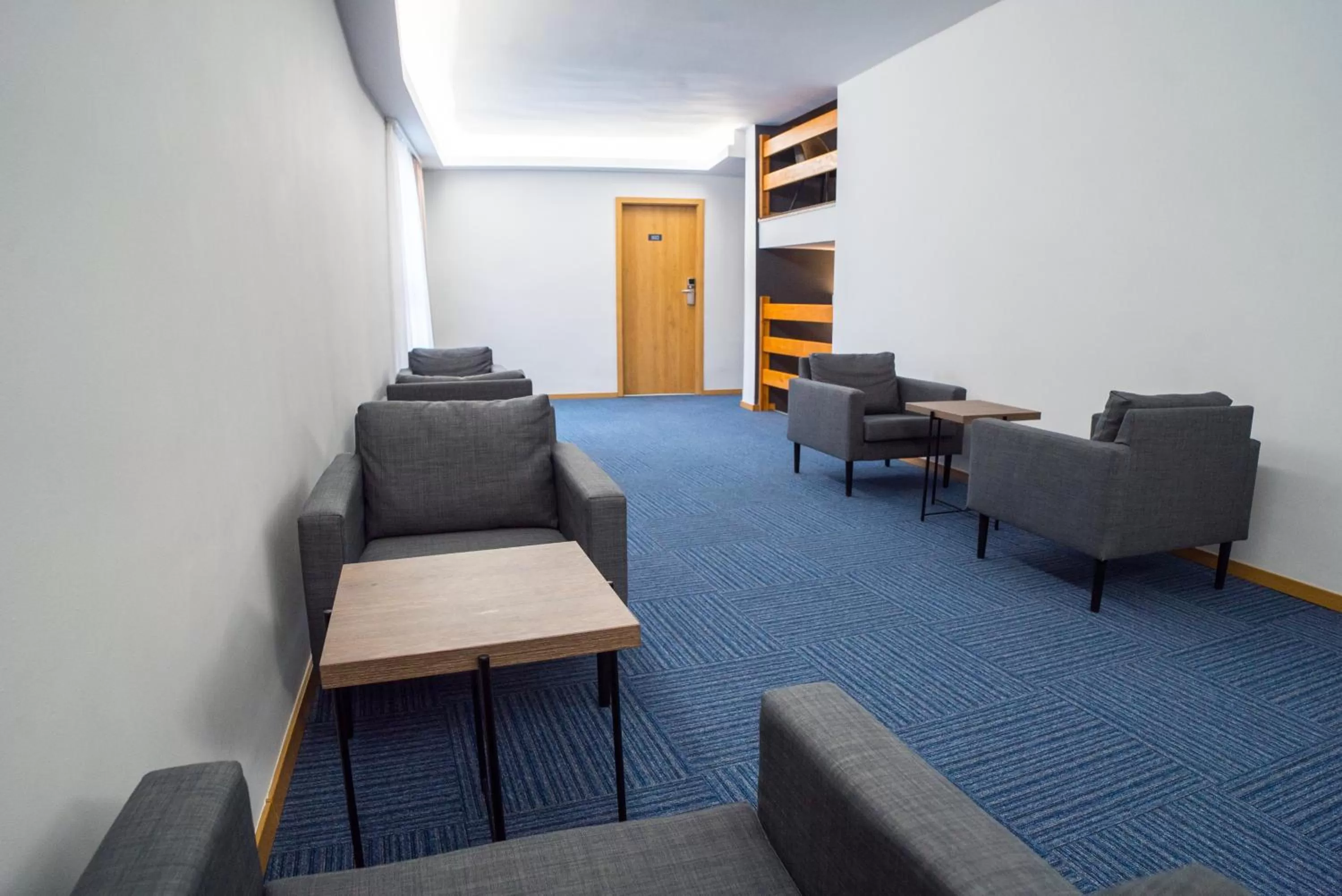 Communal lounge/ TV room in Hotel Palatinus