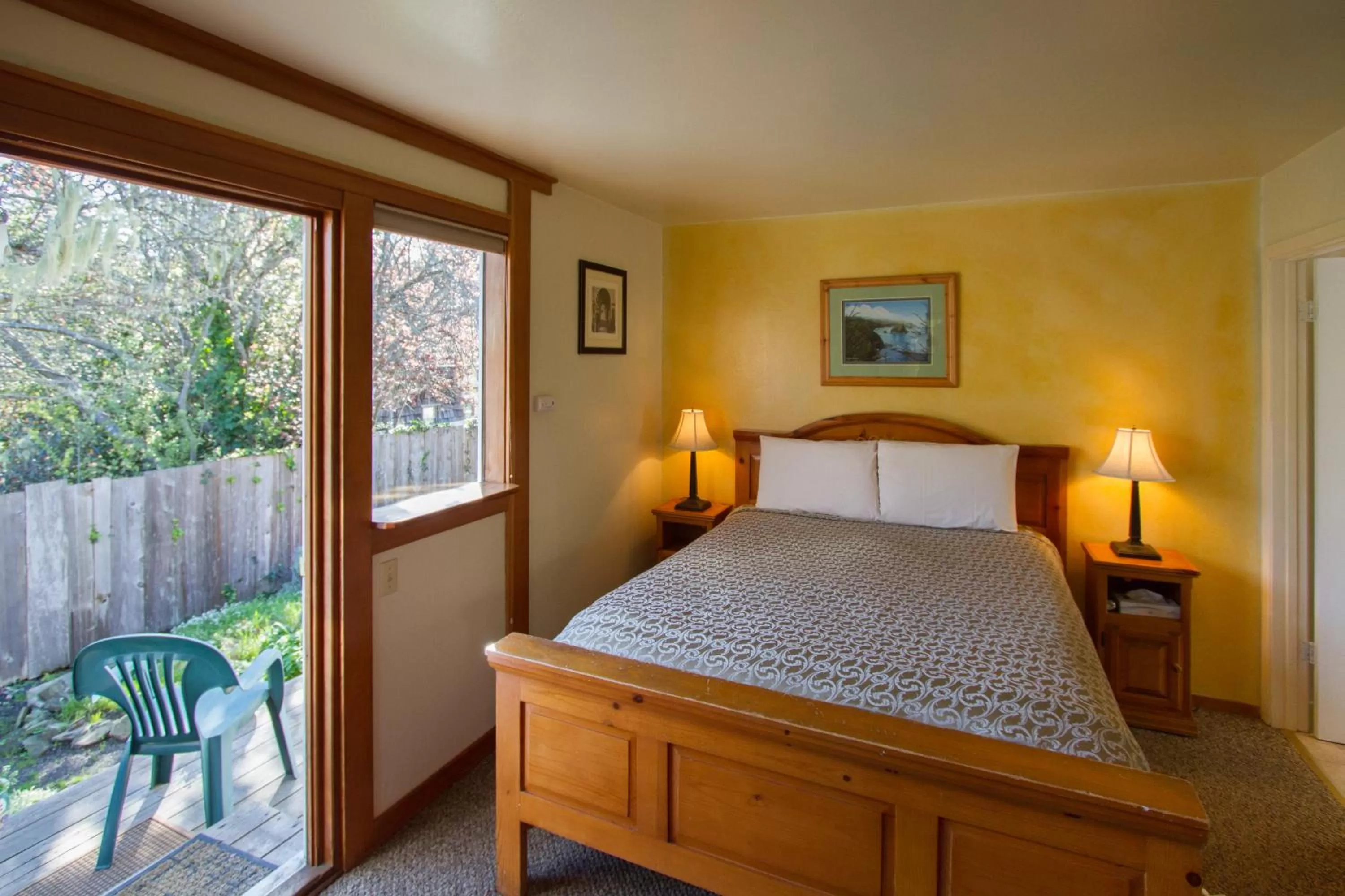 Bedroom, Bed in Sweetwater Inn and Spa
