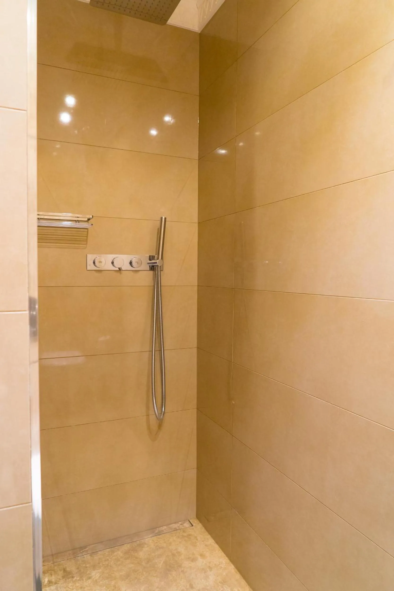 Kensington Prime Hotel