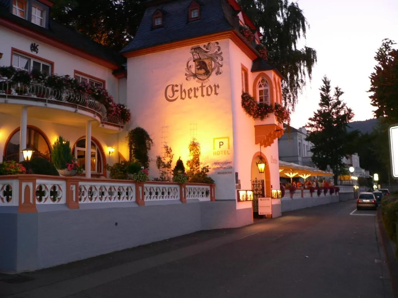 Facade/entrance in Das Ebertor - Hotel & Hostel