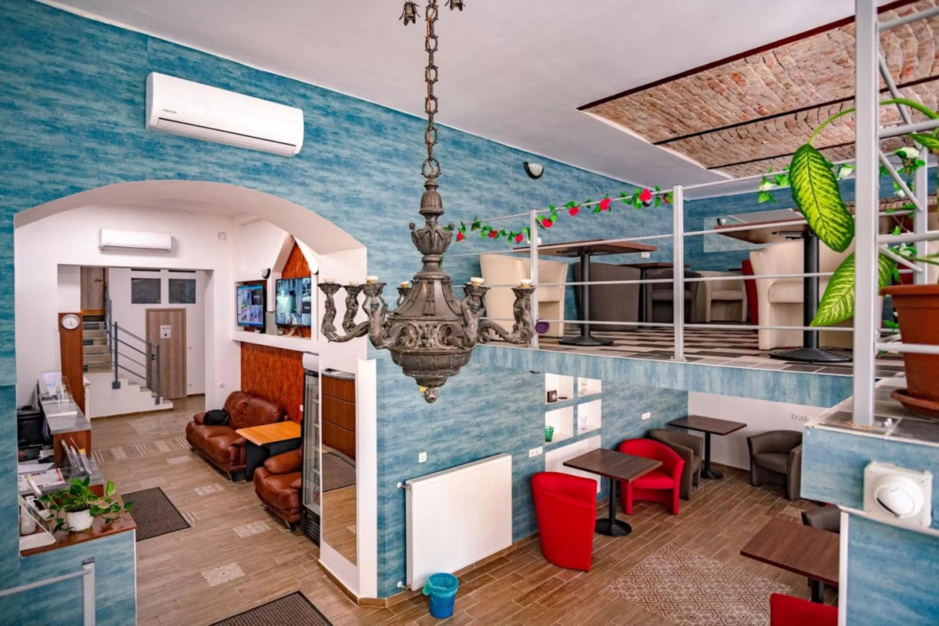 Lobby or reception in Silver Hotel Budapest City Center